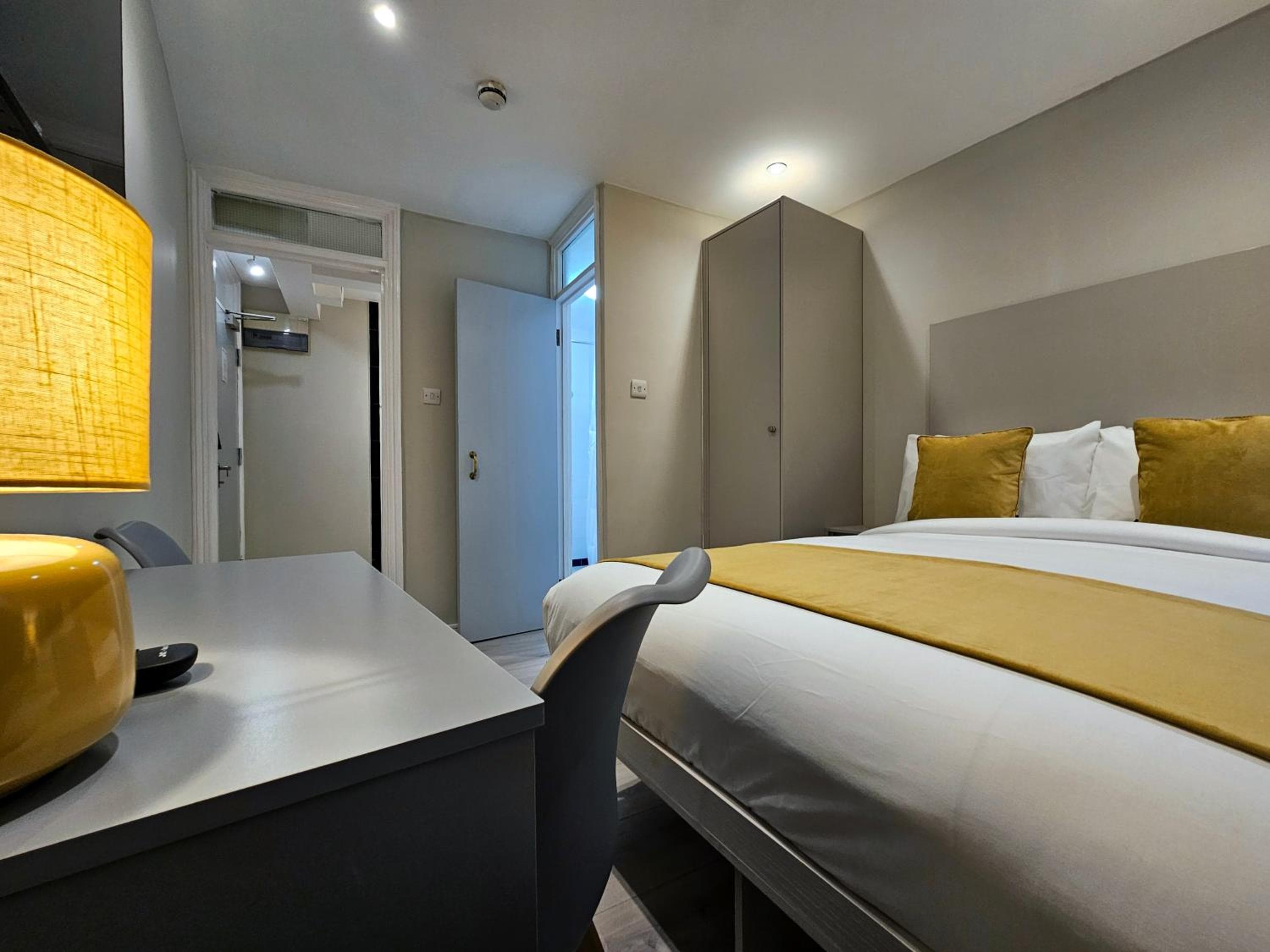 NOX Chelsea, London