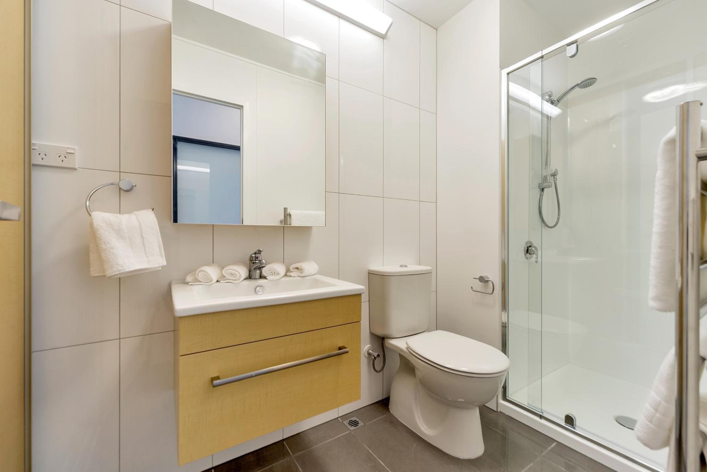 MCentral Hotel Manukau, Auckland, photo 4