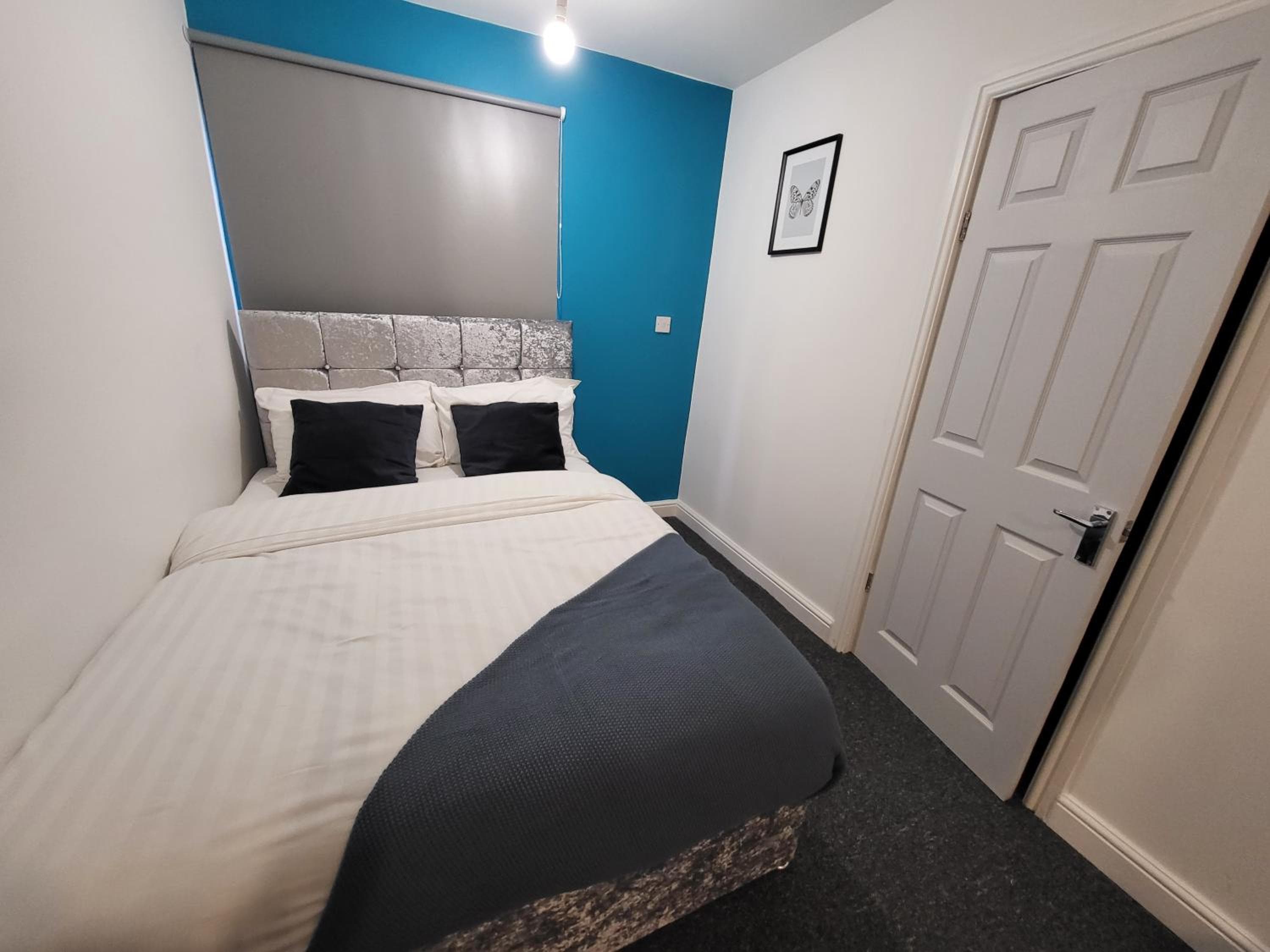 Premier Studios Nottingham - Tring Vale, Nottingham