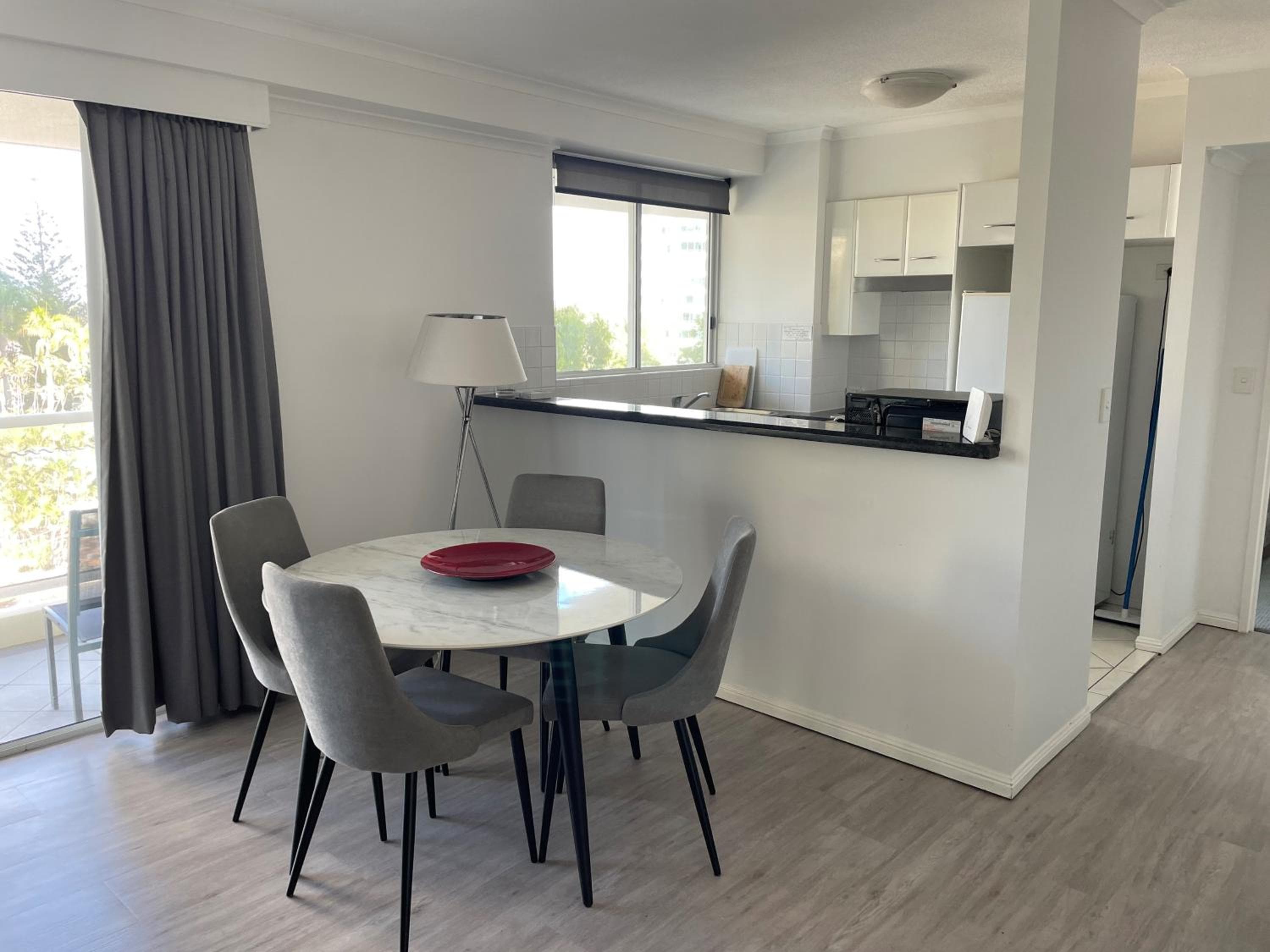 The Crest Apartments - Main Beach, Gold Coast, photo 4