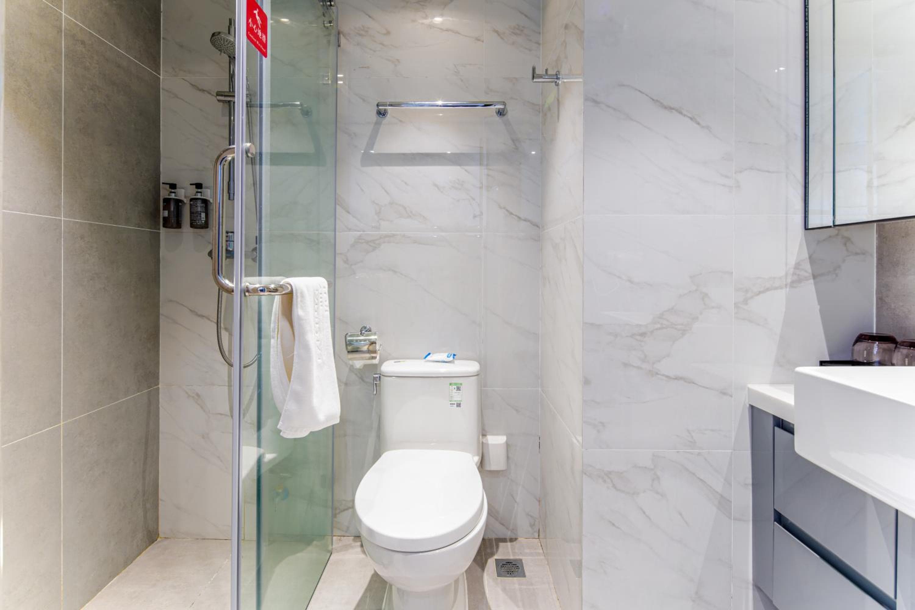 BORUISI Executive Apartment, Shenzhen, photo 6