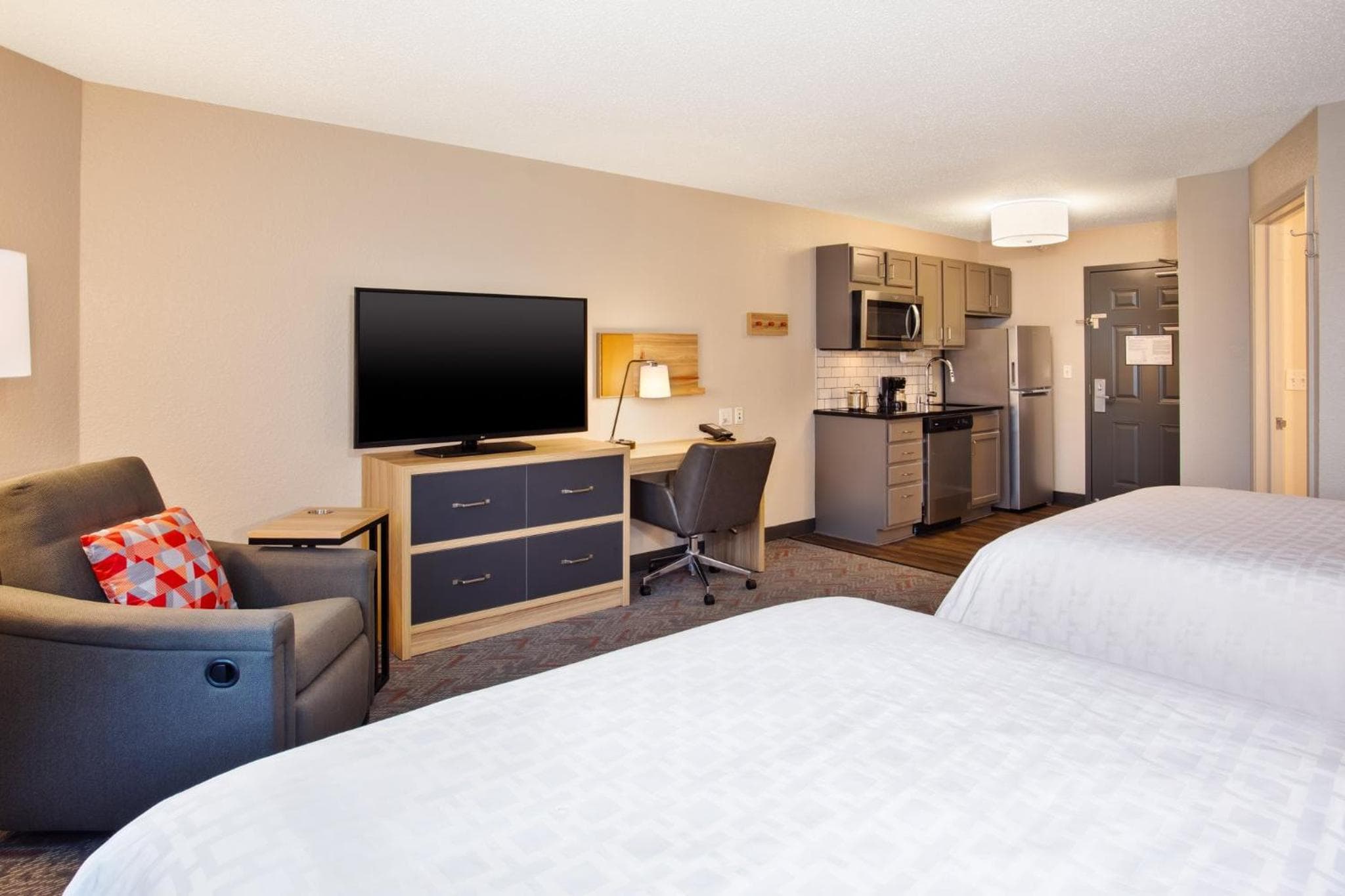 Candlewood Suites Kenosha - Pleasant Prairie by IHG, Kenosha, photo 6