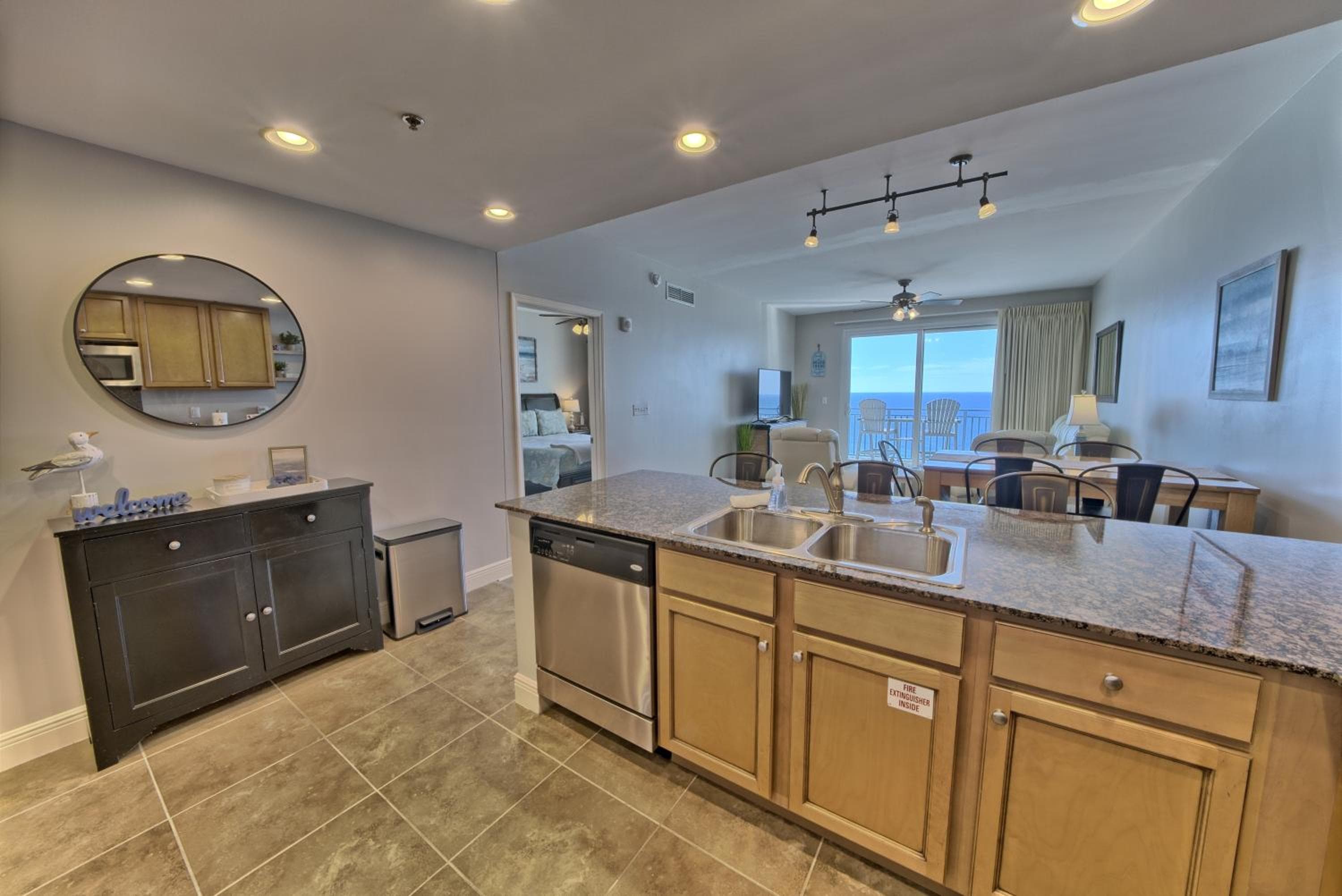 OCEAN FRONT CONDO w INCREDIBLE VIEWS, Panama City Beach, photo 5