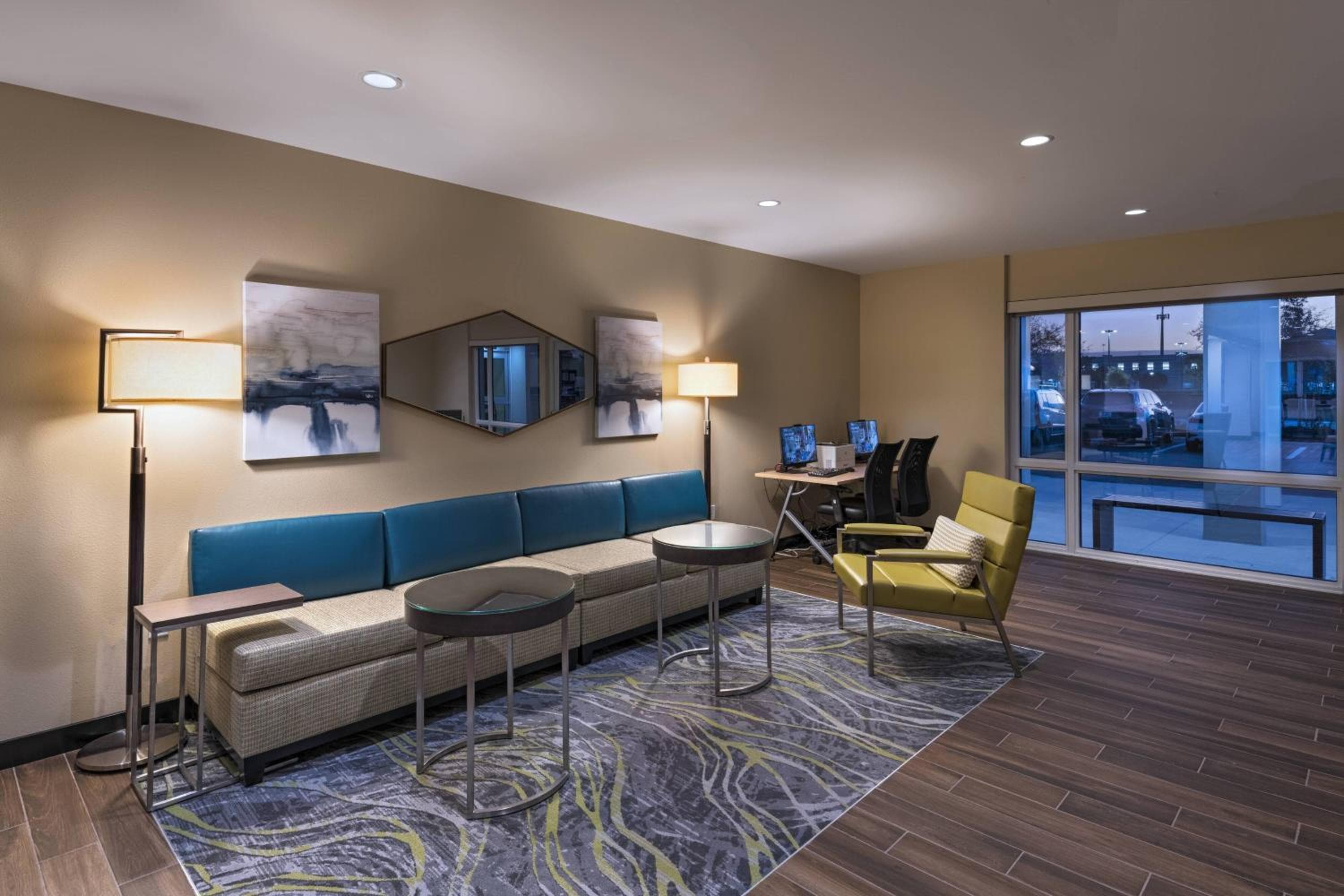 TownePlace Suites by Marriott Naples, Naples, photo 2