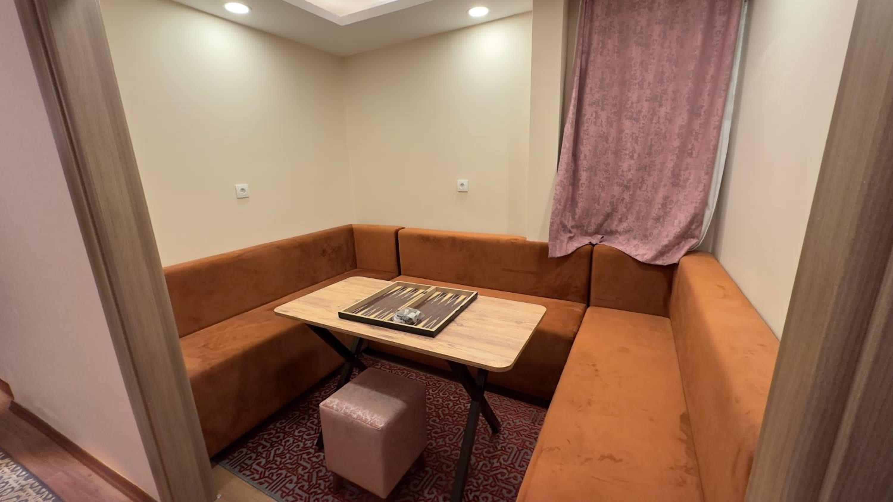 Golden Tulip Suite Apart, Istanbul, photo 5