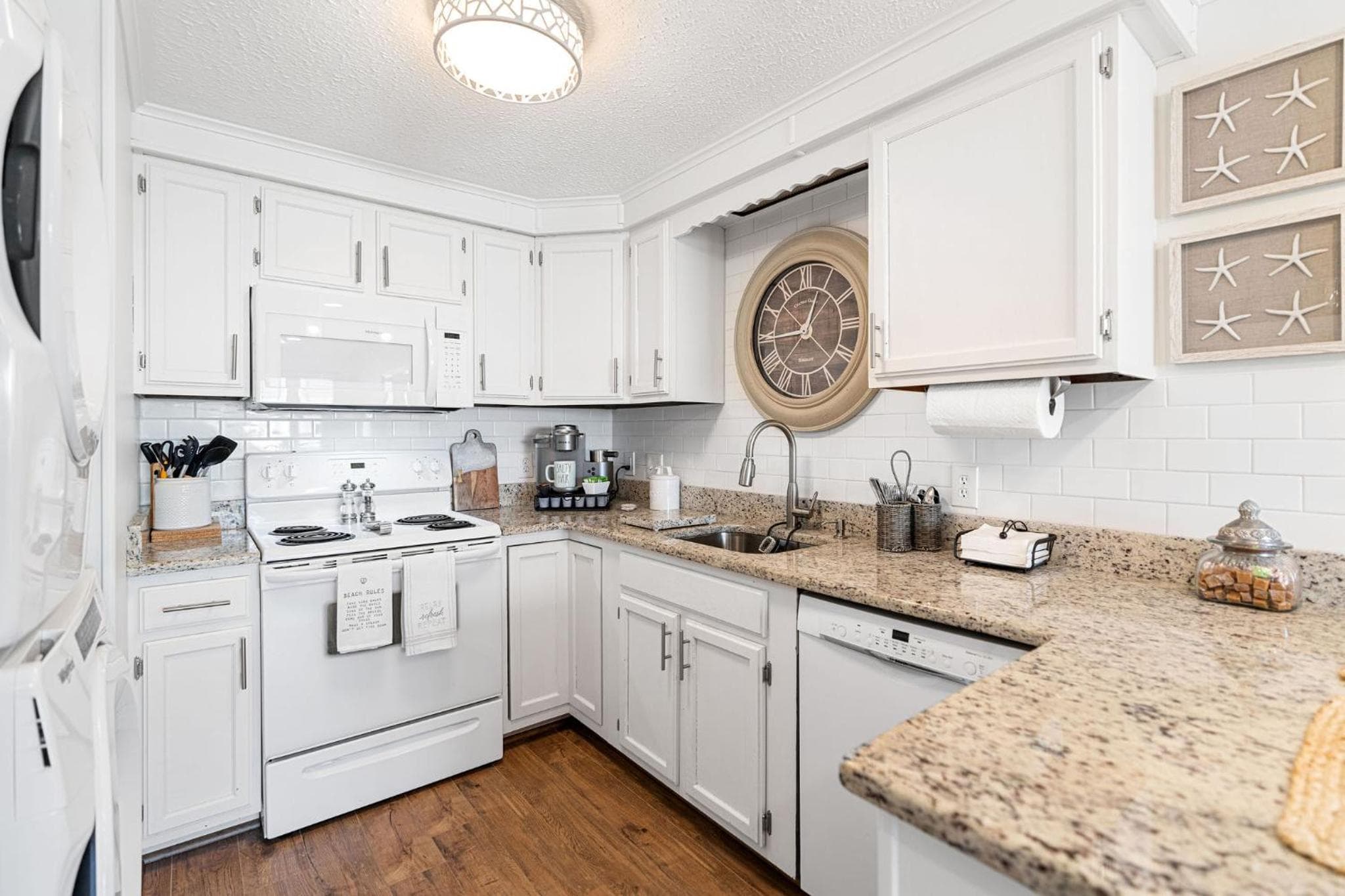 Ocean Block Condo 100 Steps From the Beach, Ocean City, photo 6