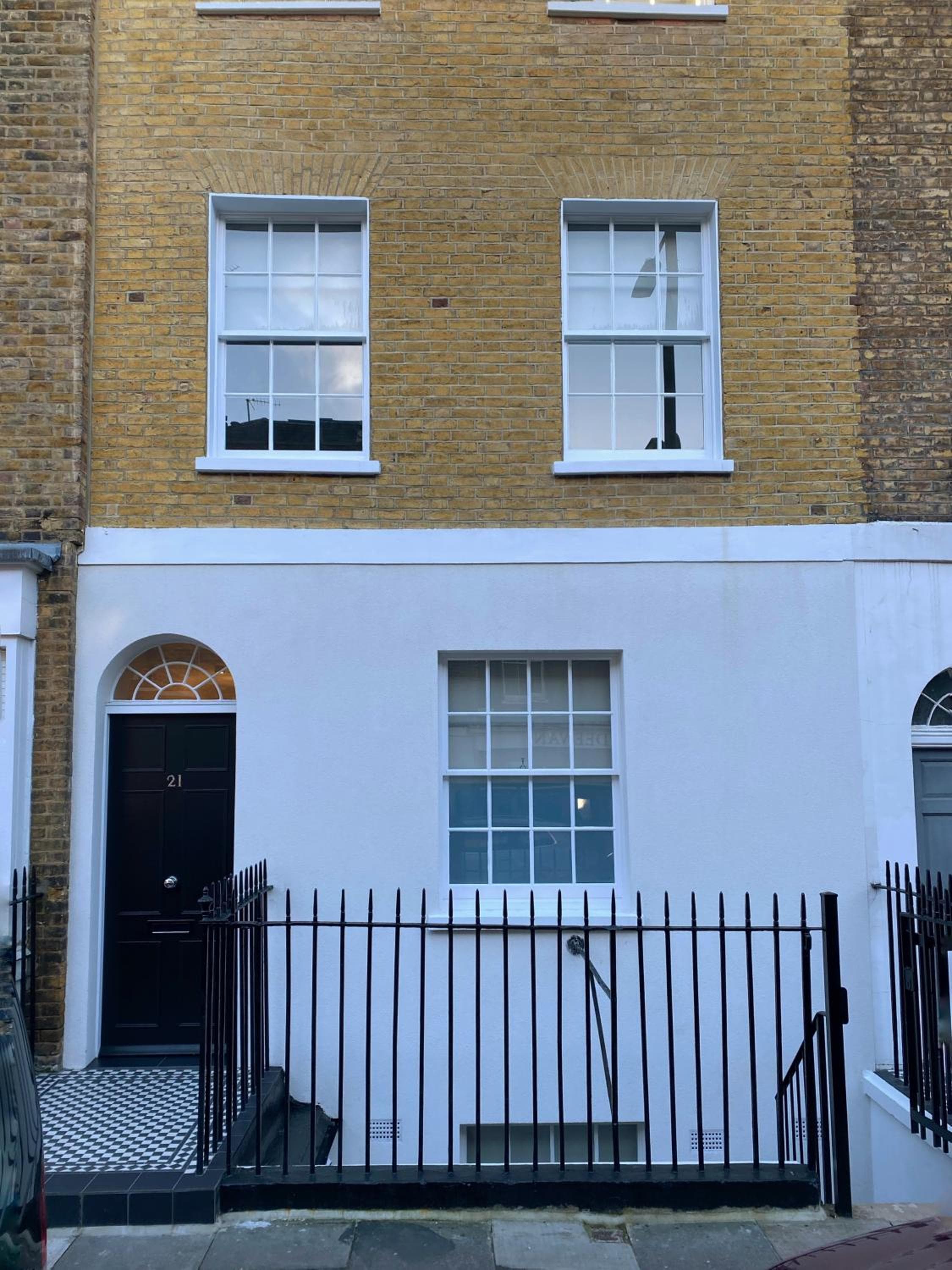 Sale Place Serviced Apartments, London