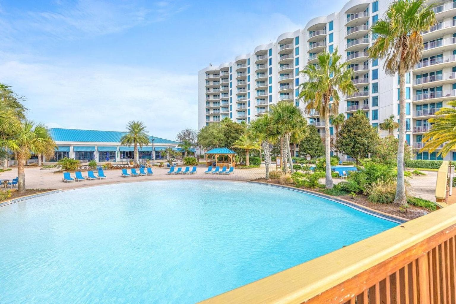 Marvelous 9th Floor Condo Gulf, Pool & Sunset View, Destin, photo 4