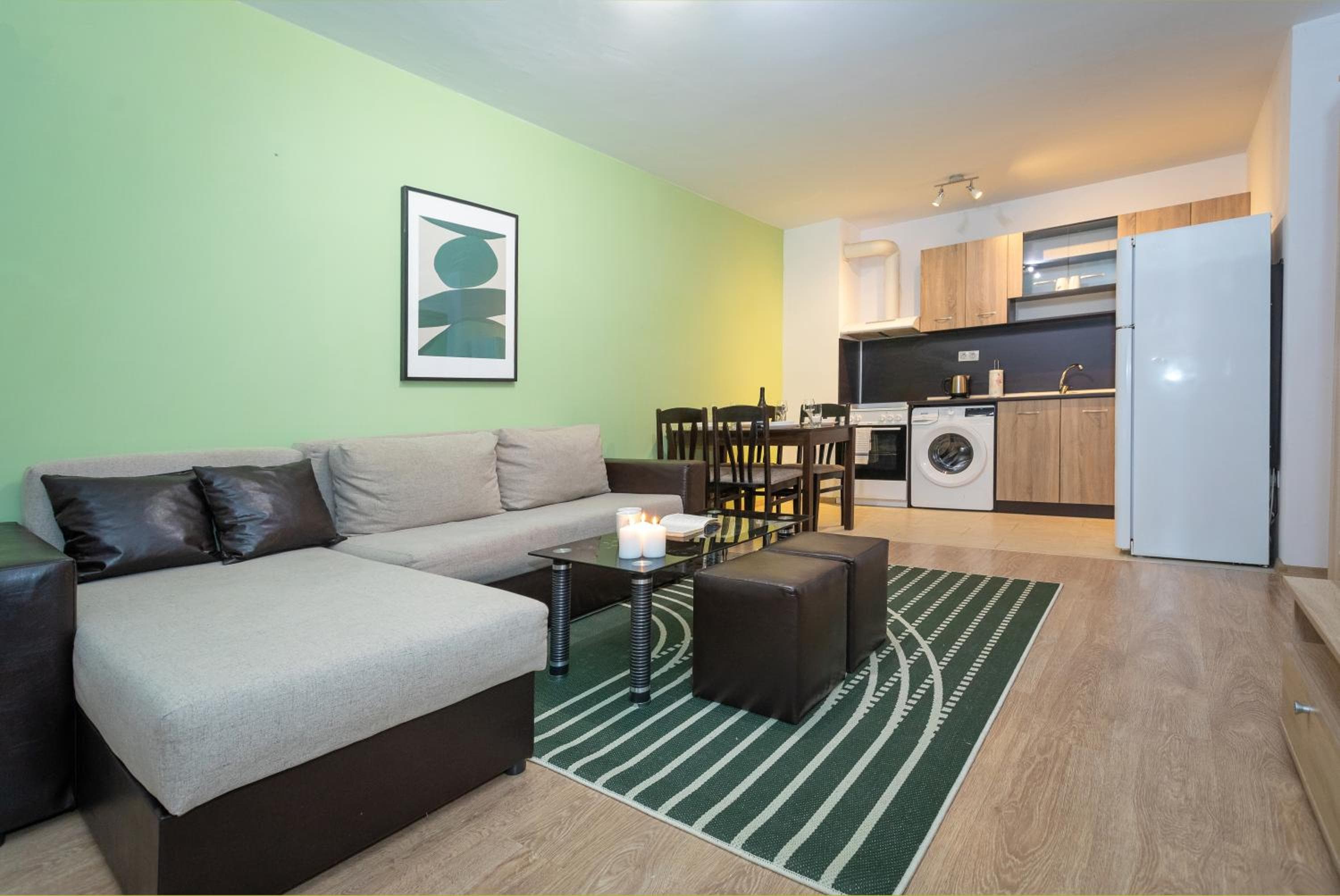 Modern and Bright Apartments near Center - FREE PARKING, Sofia