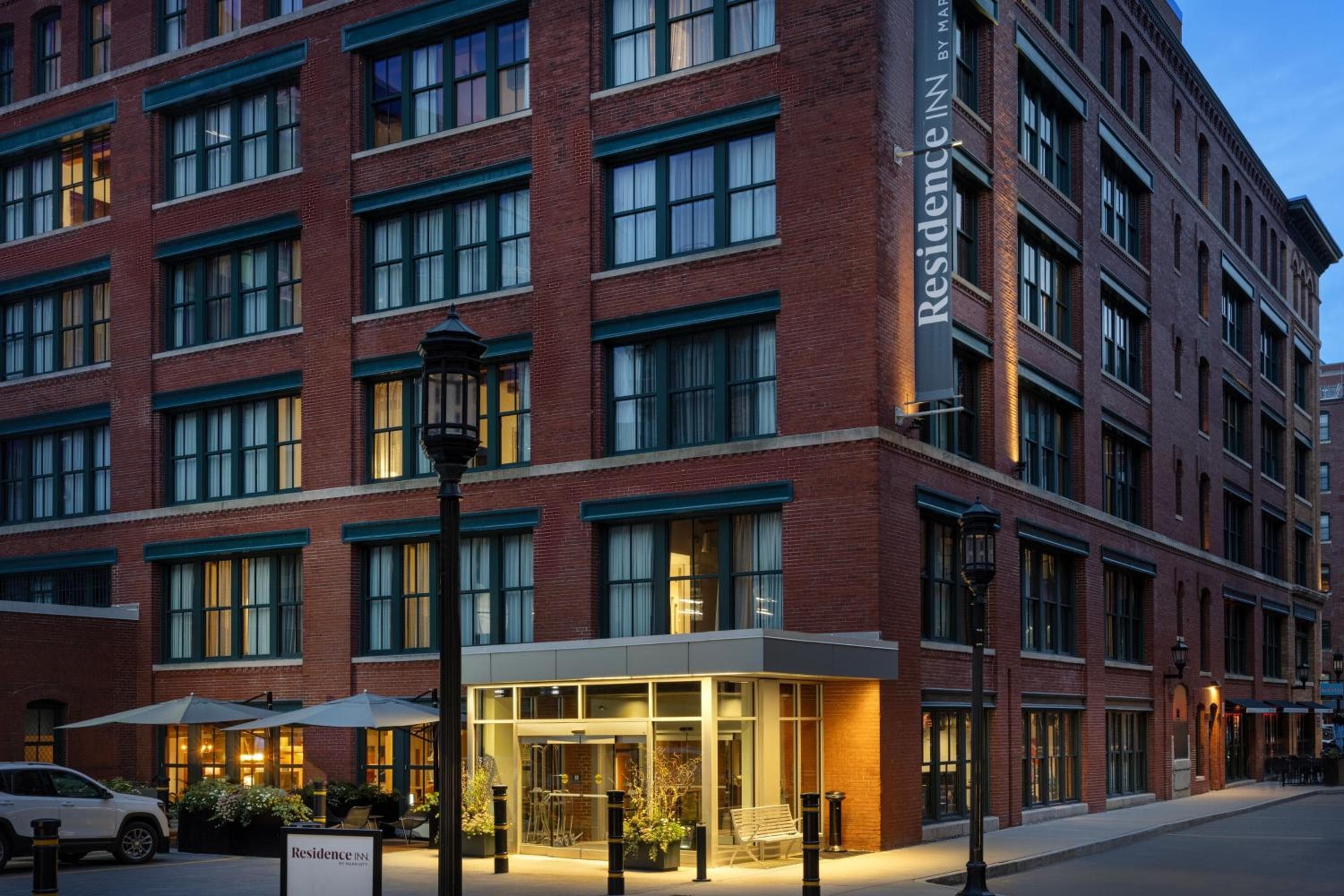 Residence Inn by Marriott Boston Downtown Seaport, Boston