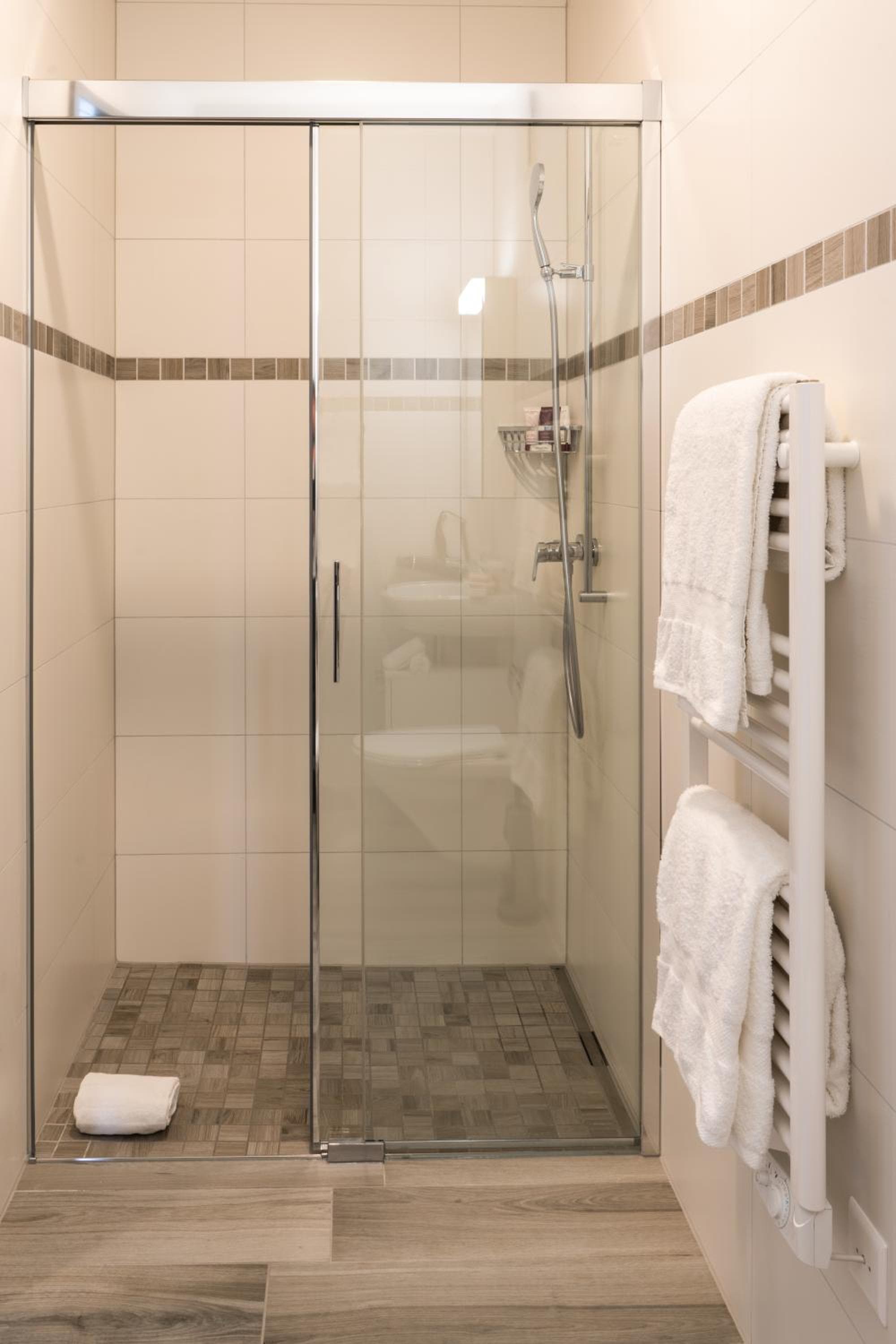 Motel-Résidence Ô Pied à Terre, Montilliez, photo 4