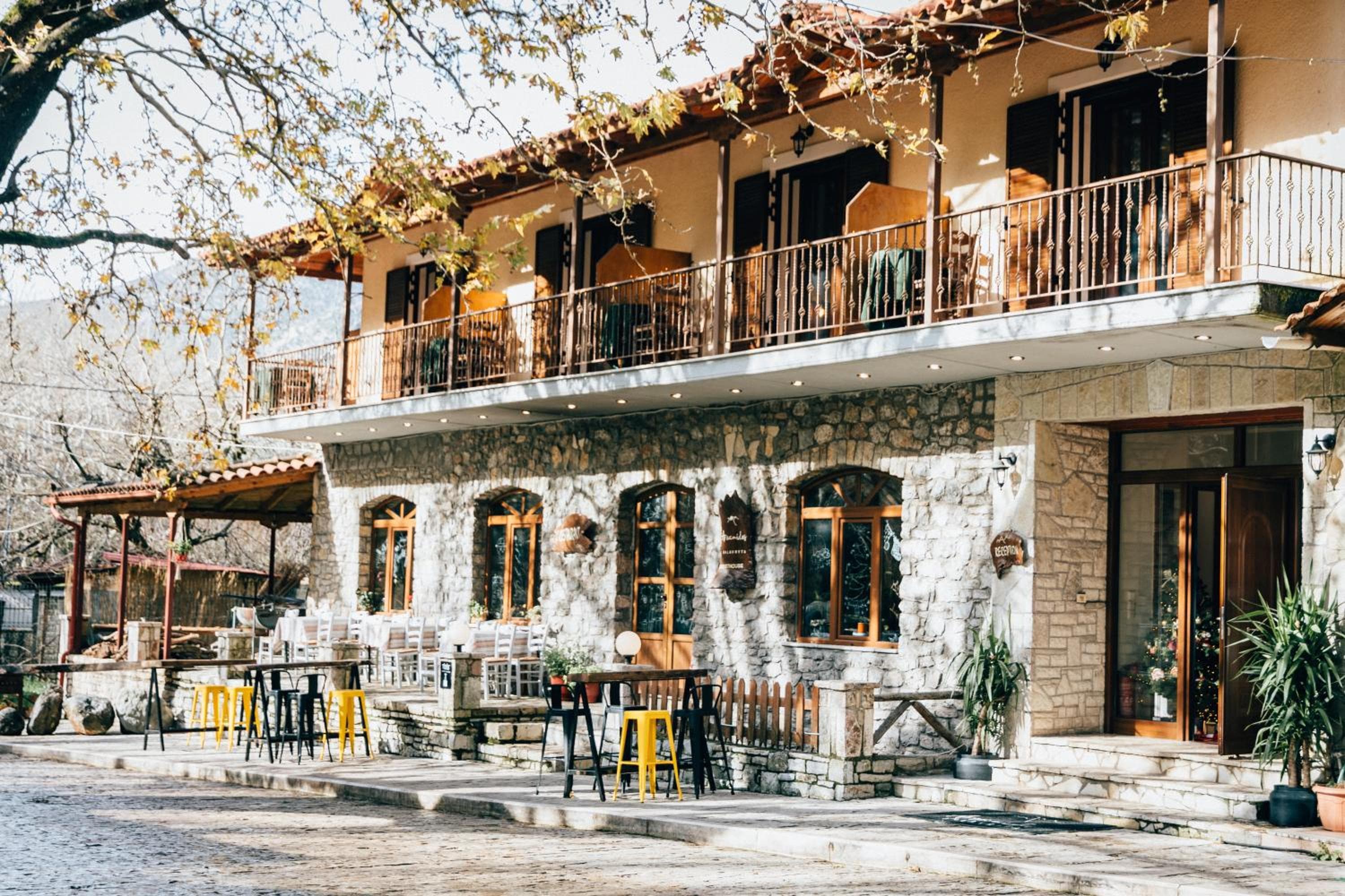 Mountain Hotels "Aroanides", Planitéron