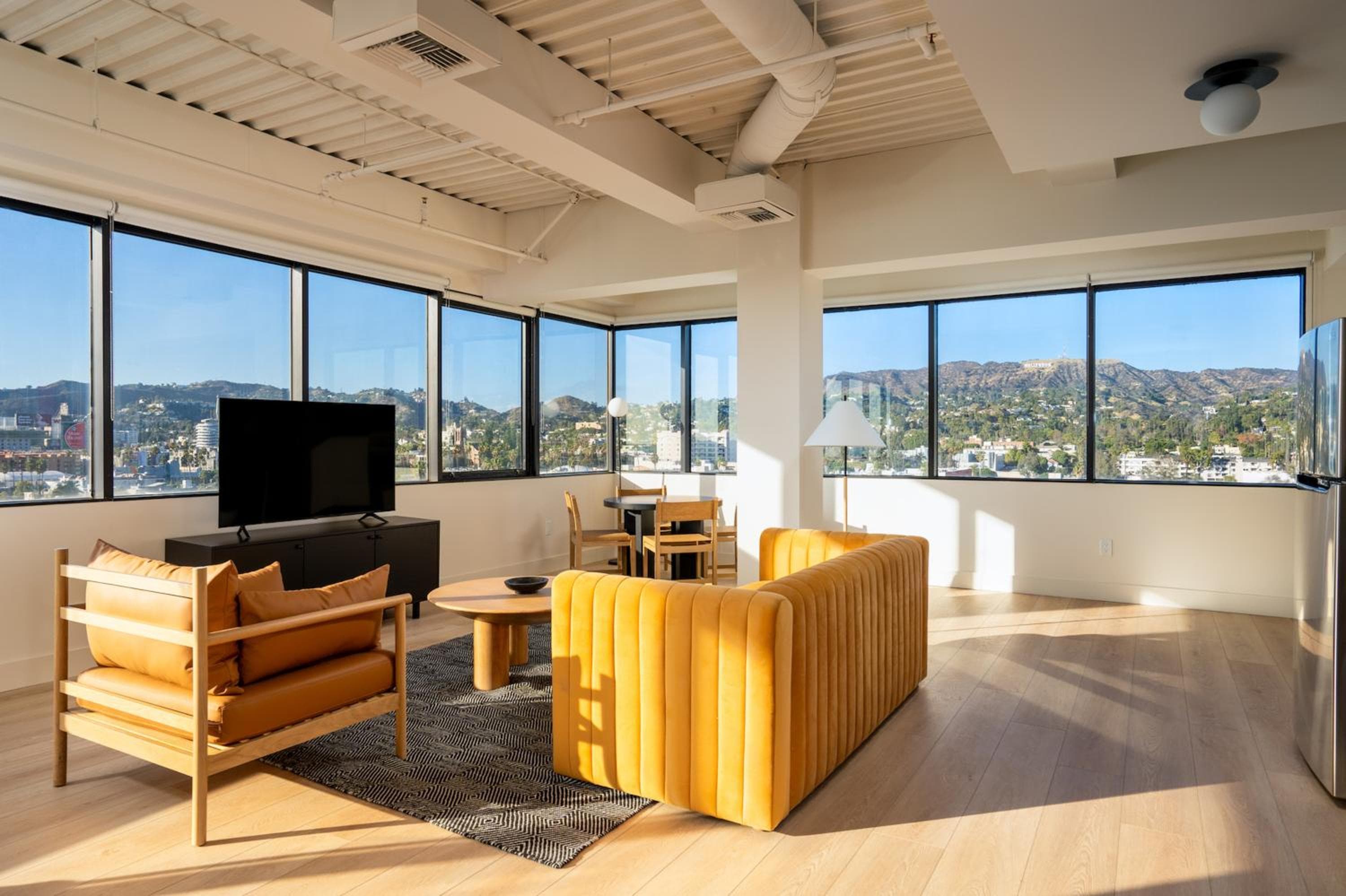 Hotel room at Kasa Sunset Los Angeles