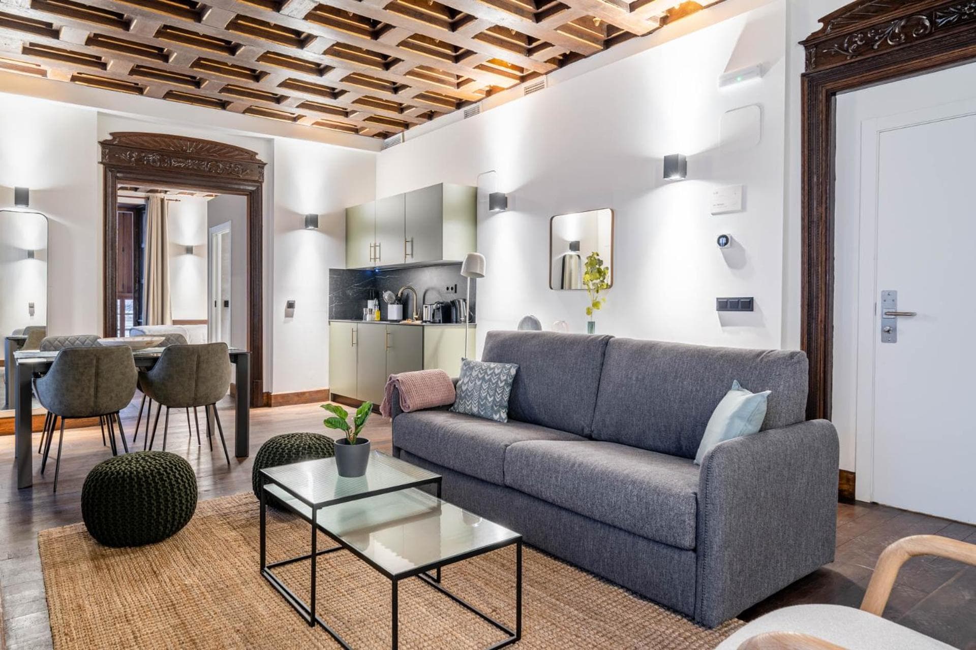 Limehome Vitoria Palacio de los Álava-Velasco, Vitoria-Gasteiz