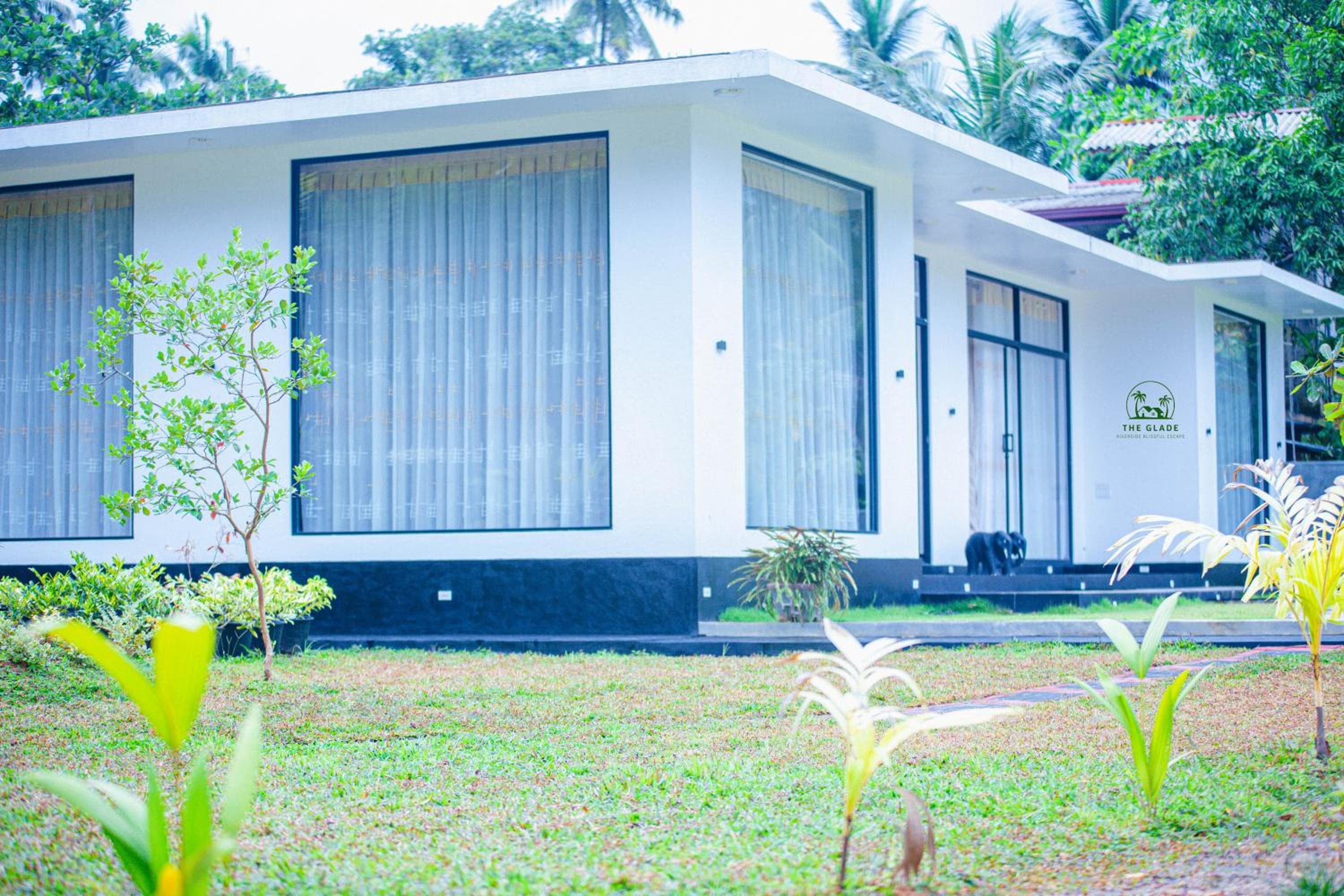 The Glade, Weligama