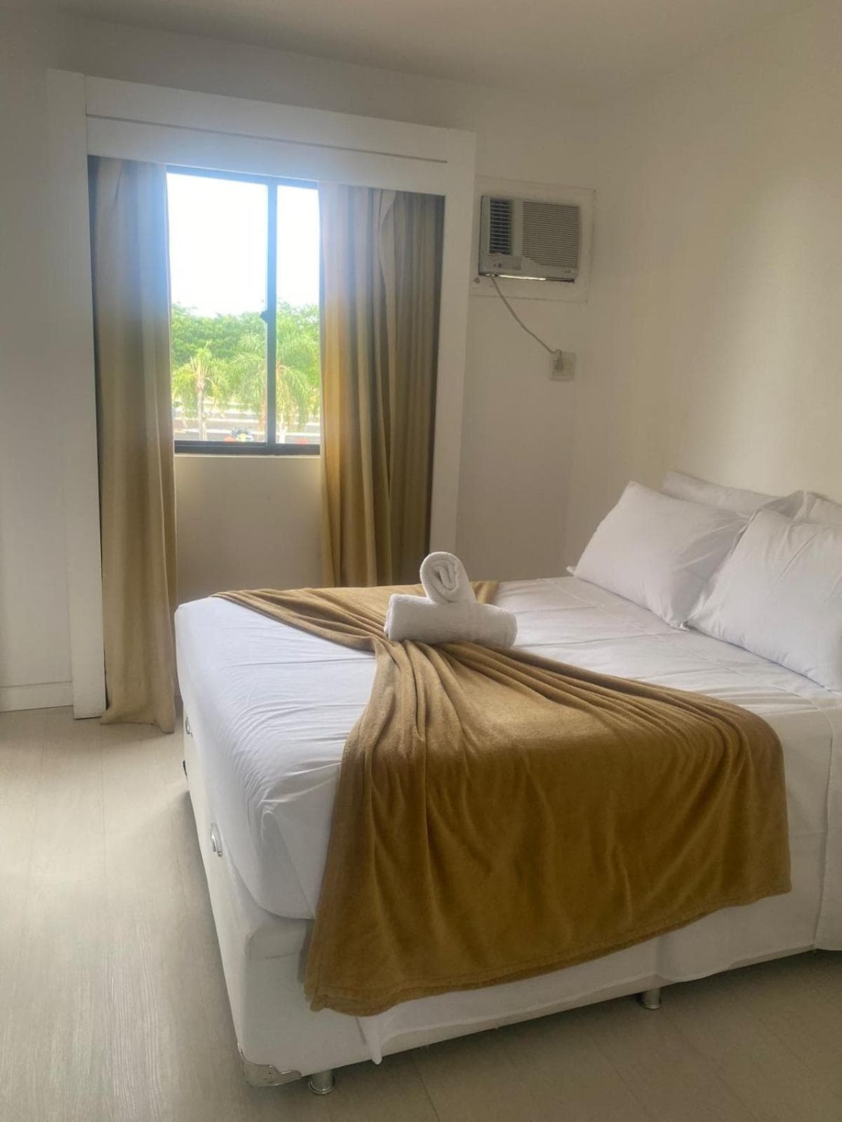 MODERNO FLAT LAKE SIDE, Brasilia, photo 3
