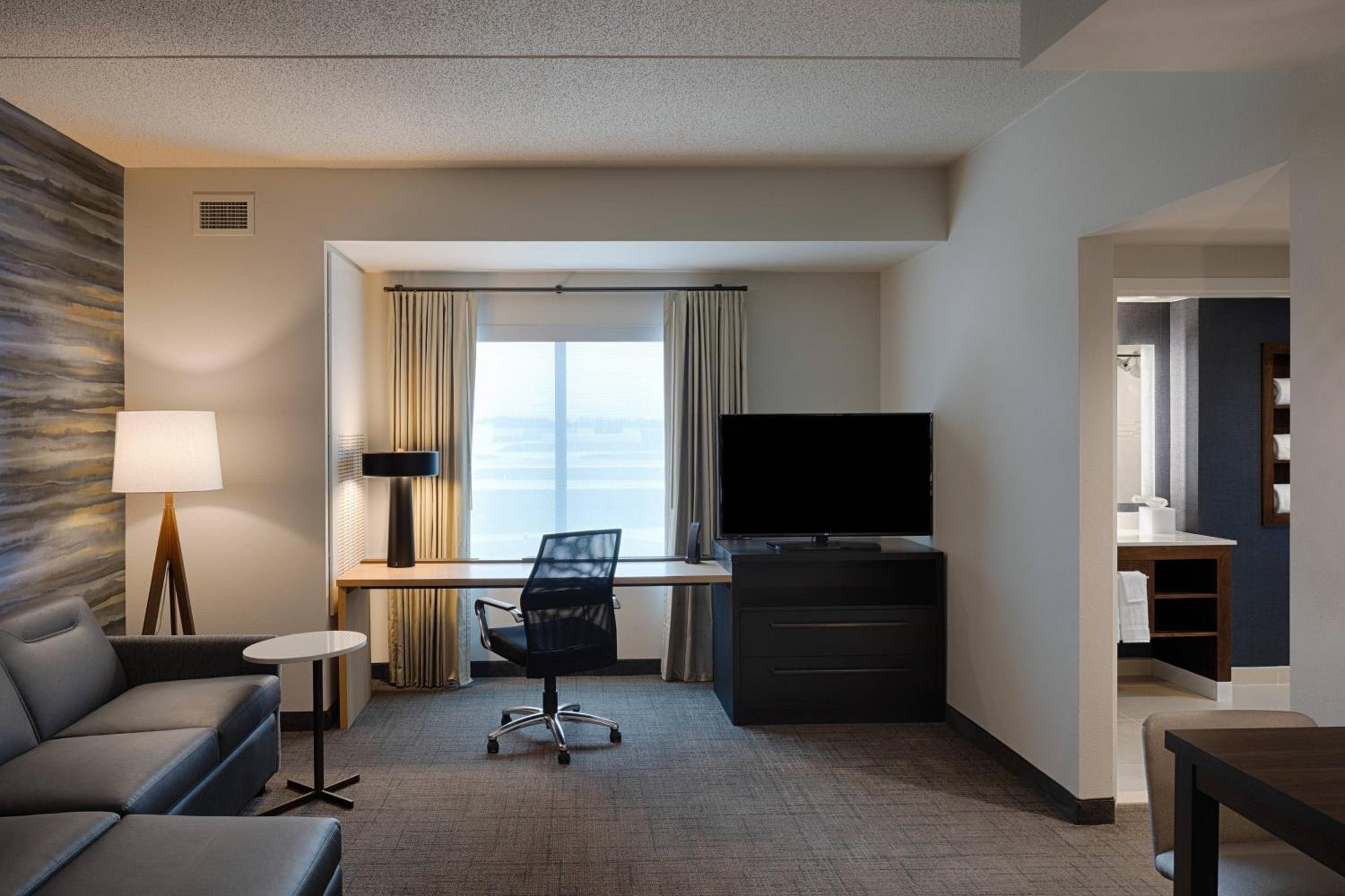 Residence Inn by Marriott Columbus Airport, Columbus, photo 5