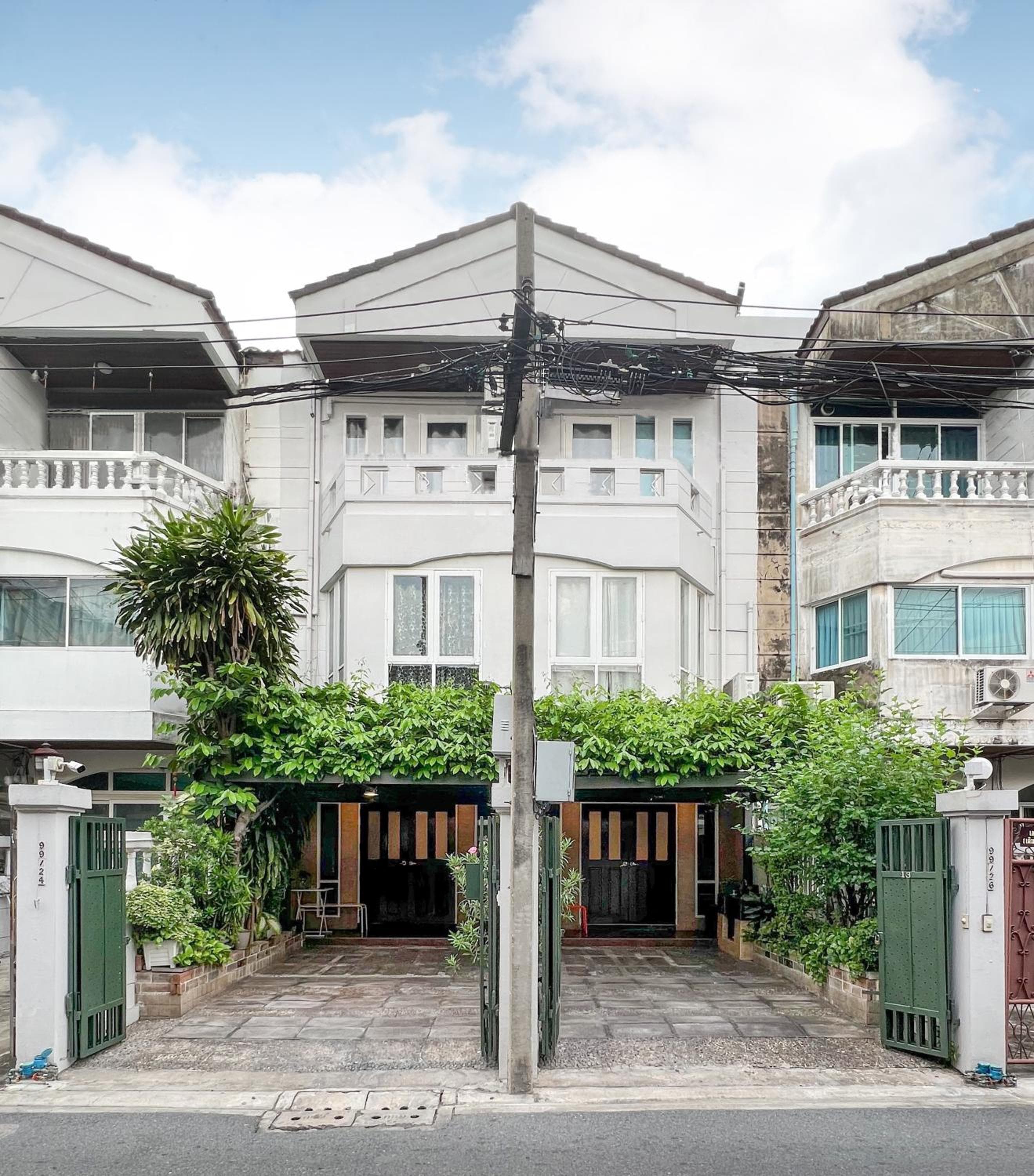 Neveu Premier Residence : Ratchada, Bangkok