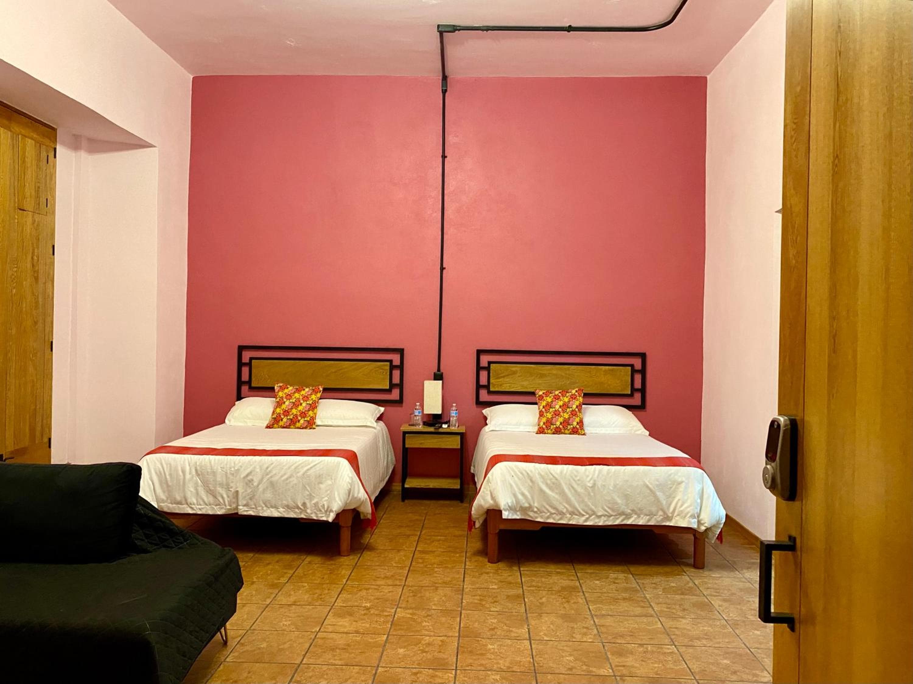 Suites Patio Antequera, Oaxaca City, photo 4