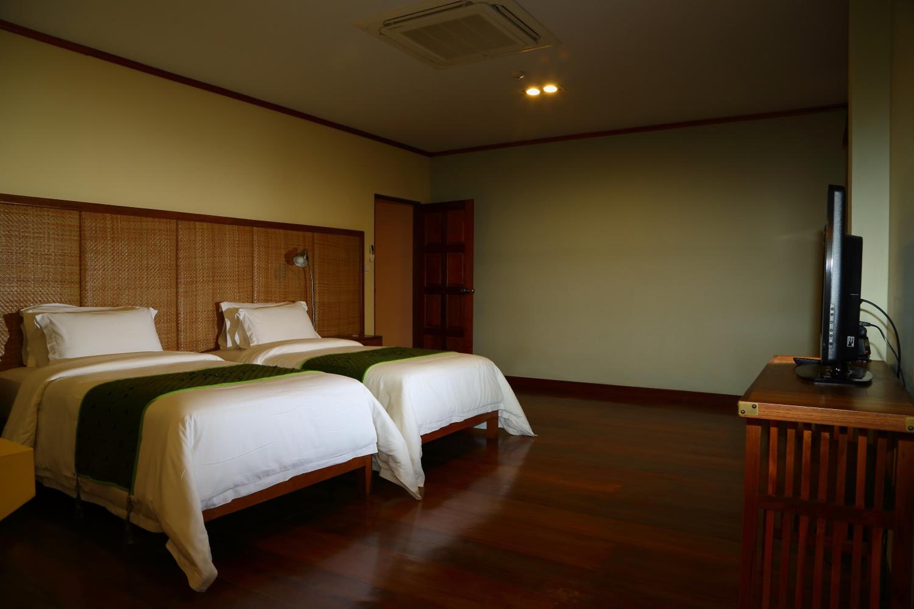 VC@Suanpaak Boutique Hotel & Service Apartment, Chiang Mai, photo 6