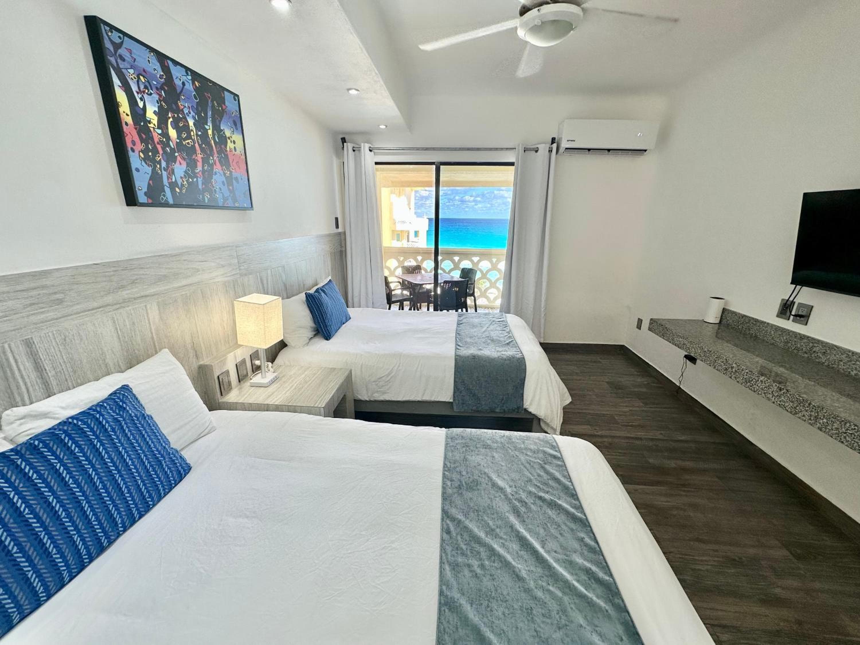 Cancun Plaza - Best Beach, Cancún, photo 3