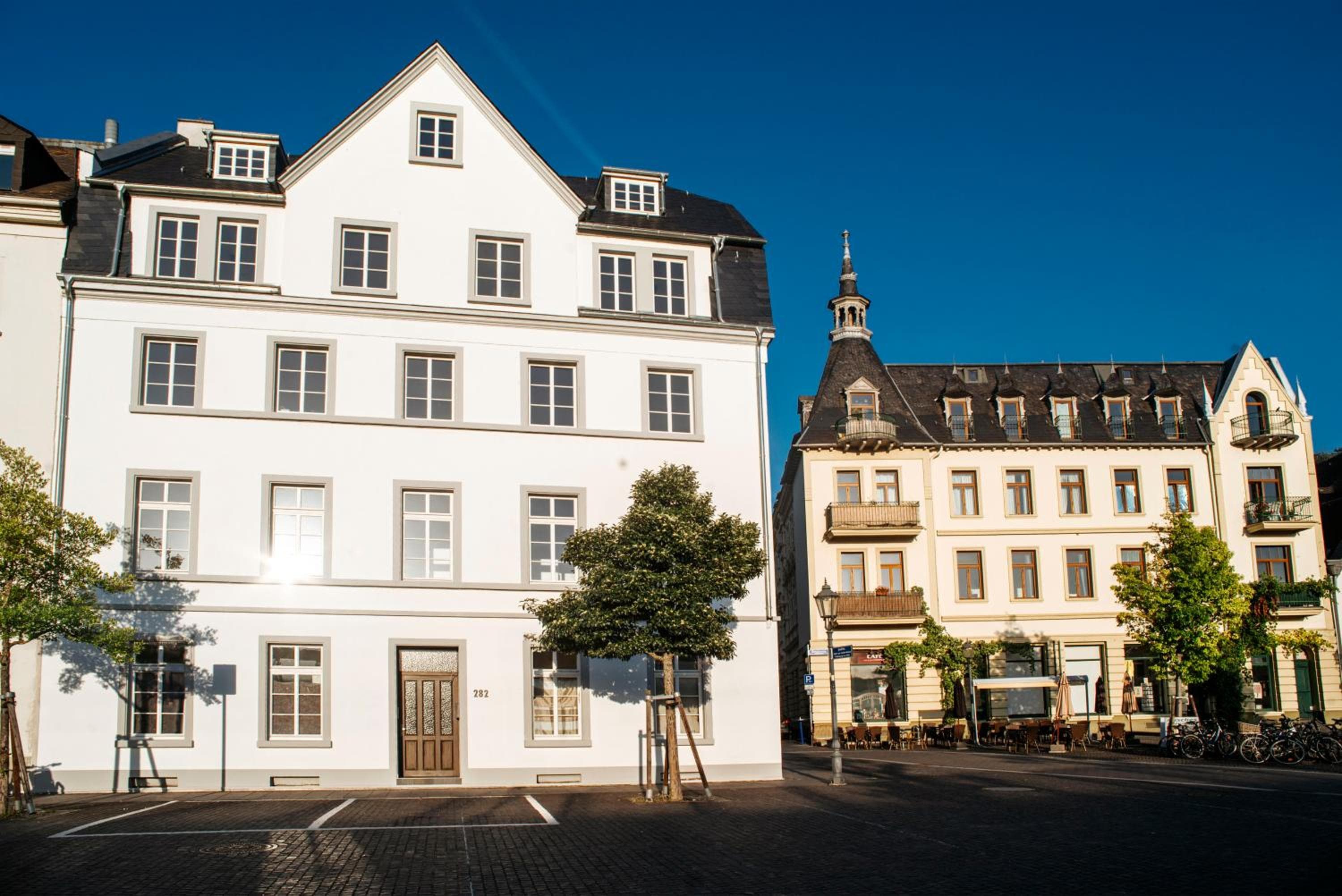 DIEHLs Guesthouse - Design-Apartments, Koblenz