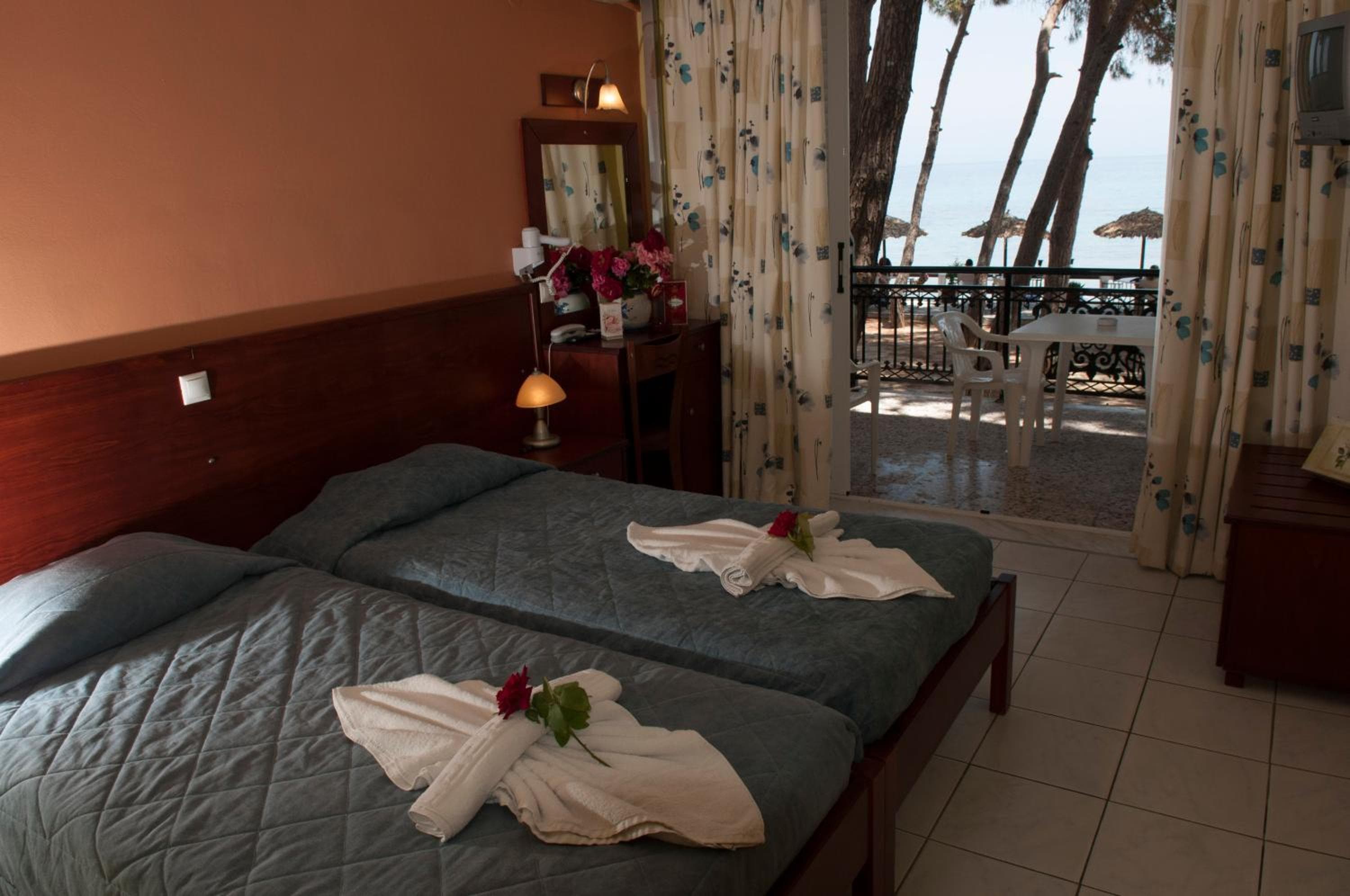 Castello Beach Hotel, Argasi, photo 2