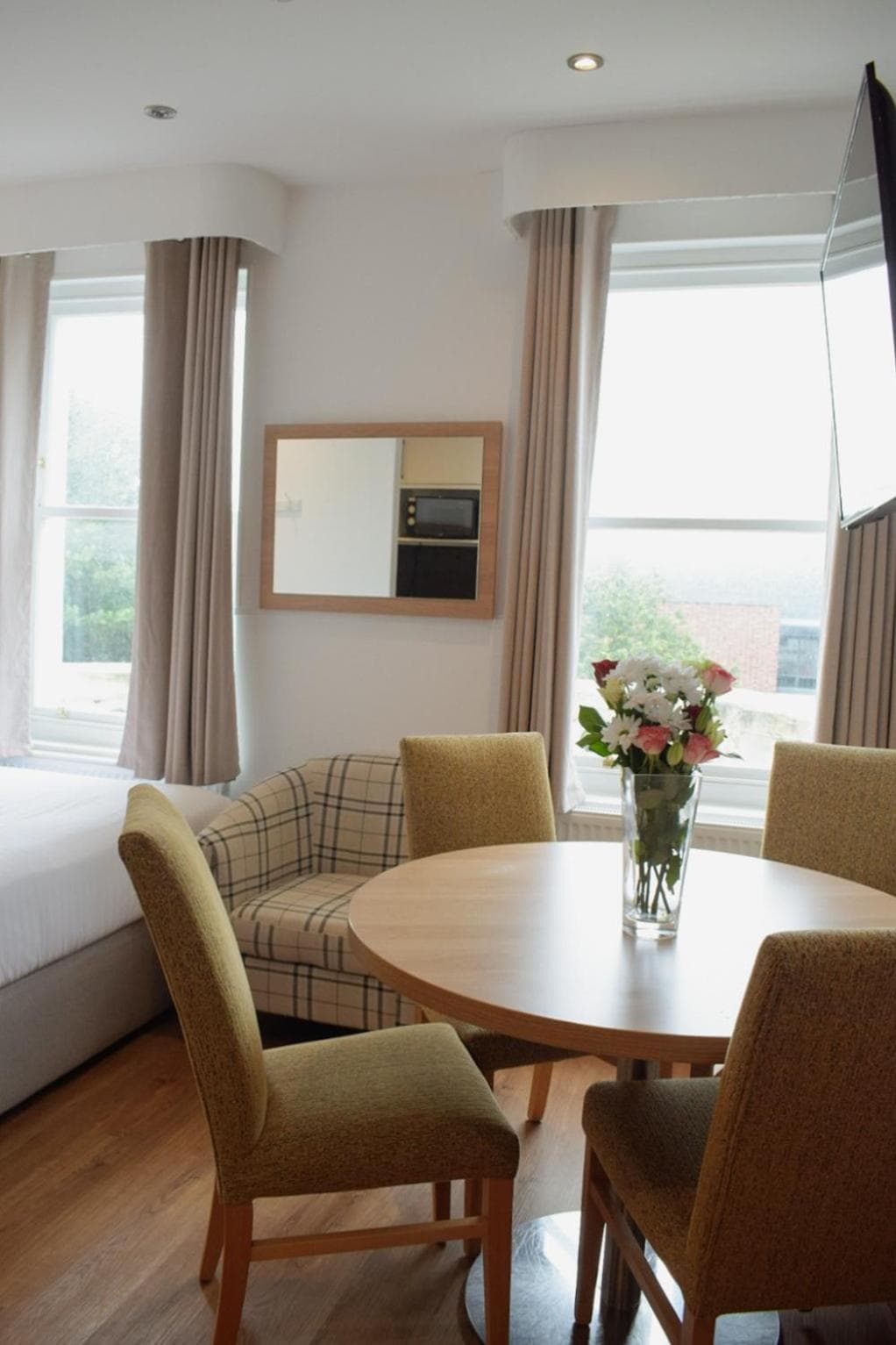 Osborne Aparthotel, Eastbourne, photo 2