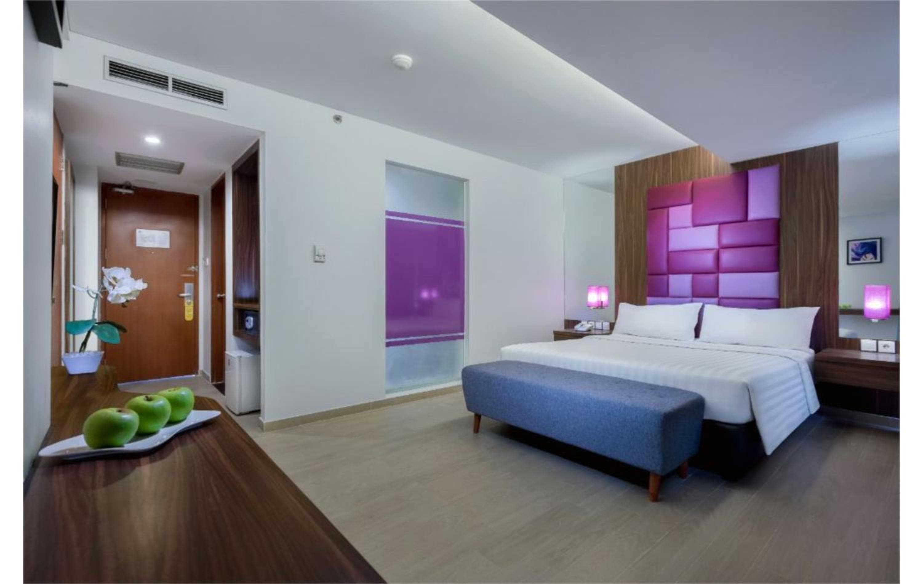 Quest Hotel Darmo - Surabaya by ASTON, Surabaya, photo 2