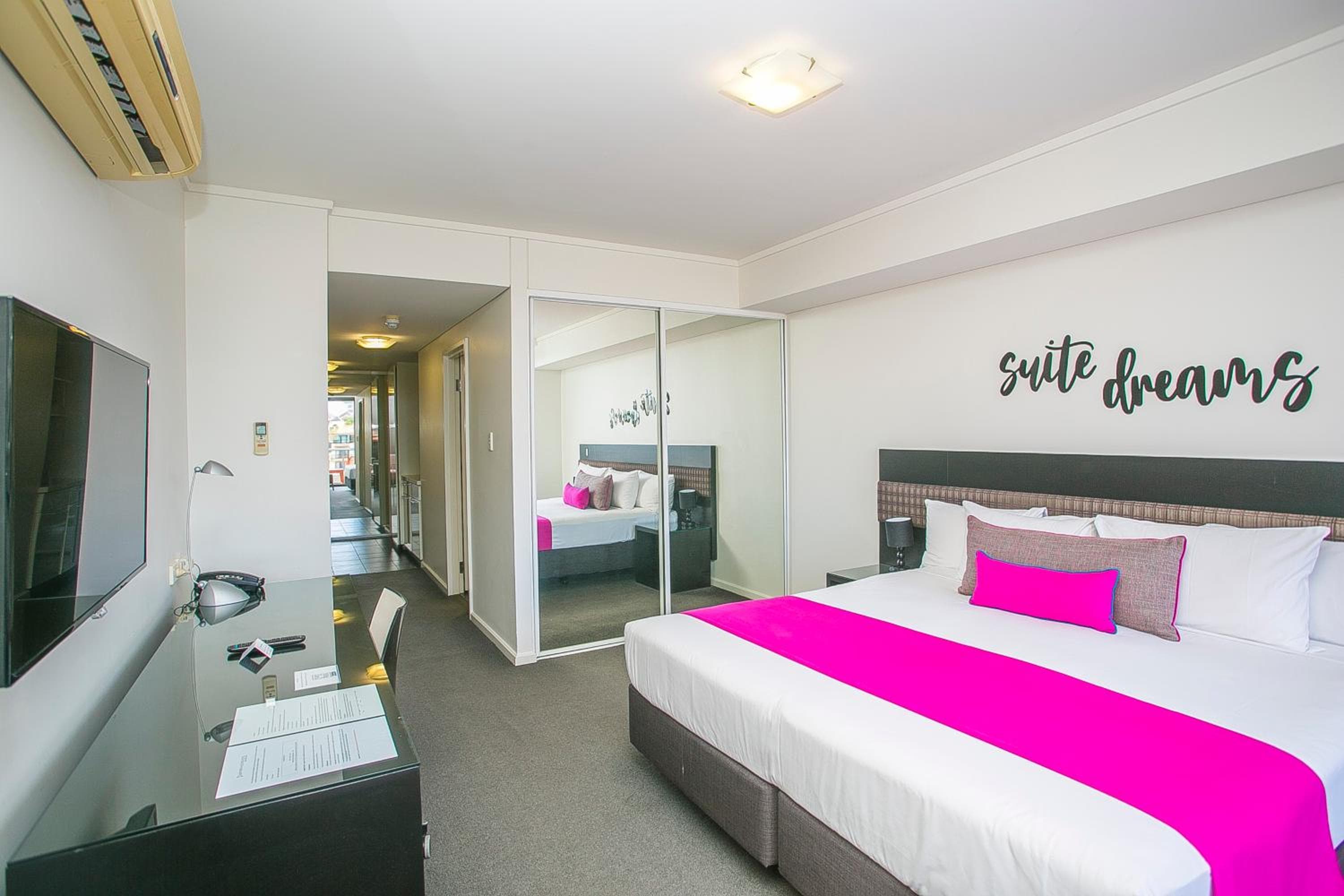 East Perth Suites Hotel, Perth, photo 5