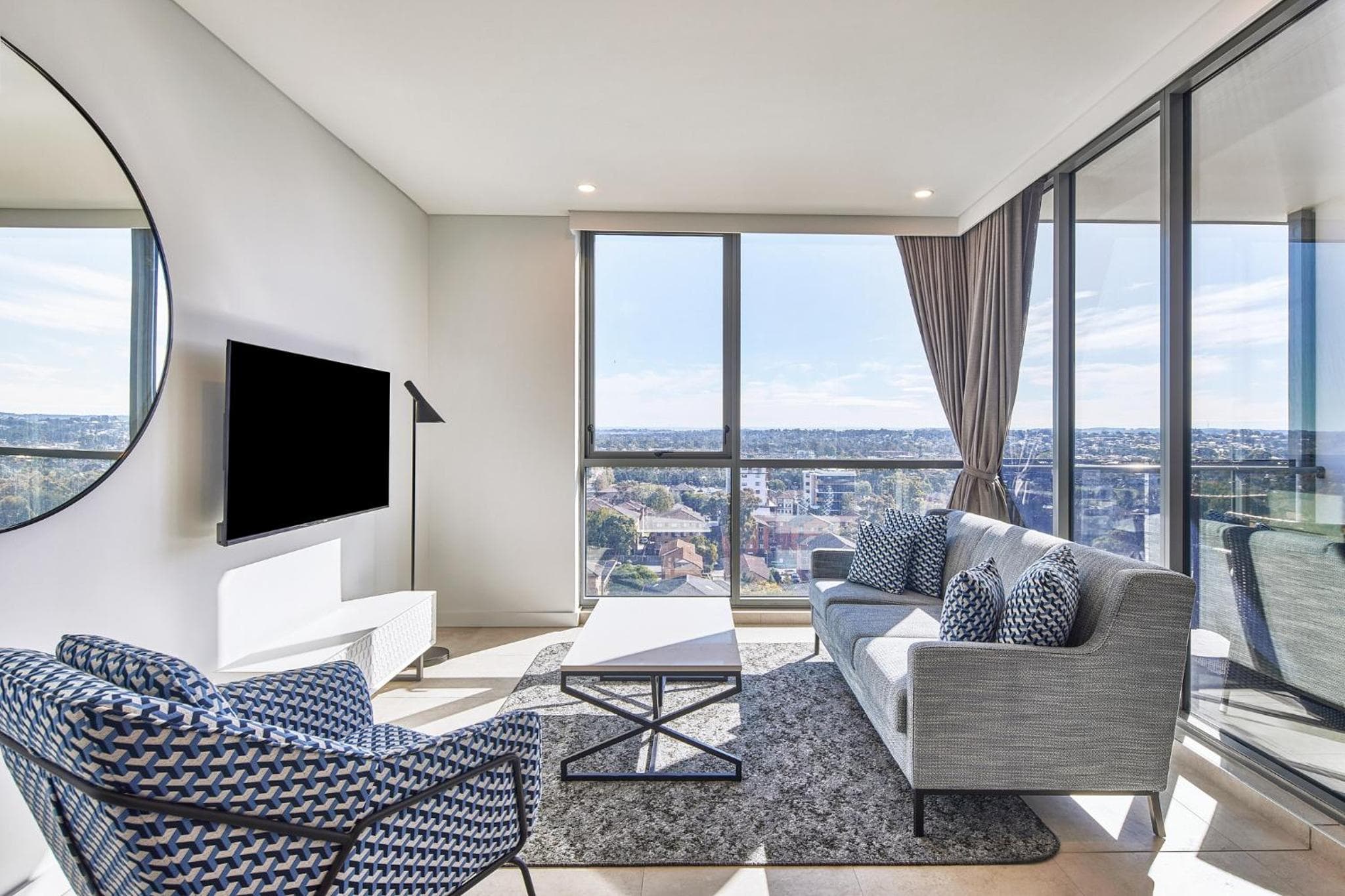 Meriton Suites Liverpool, Liverpool, photo 3
