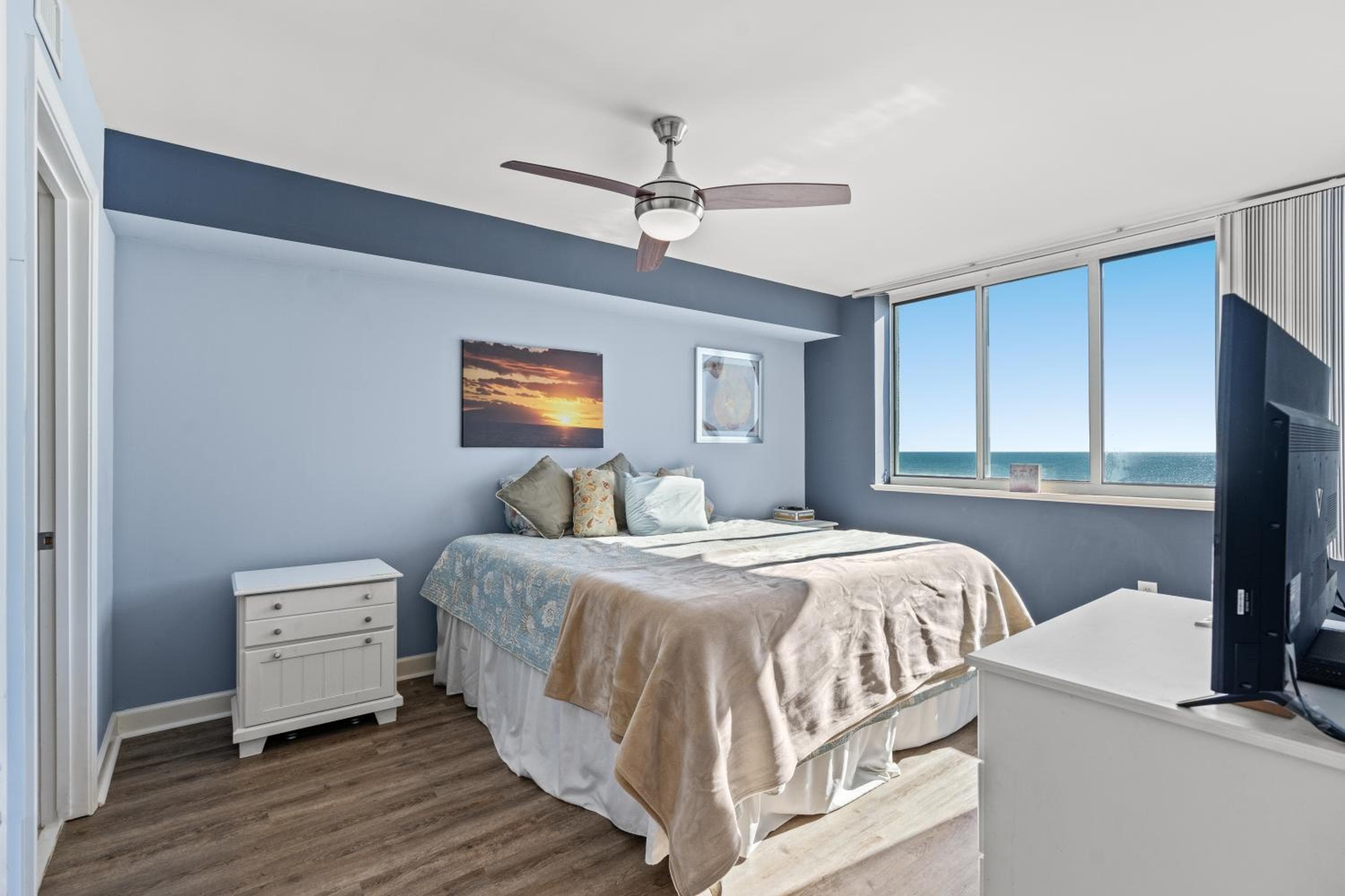 Crescent Beauty, Myrtle Beach, photo 4