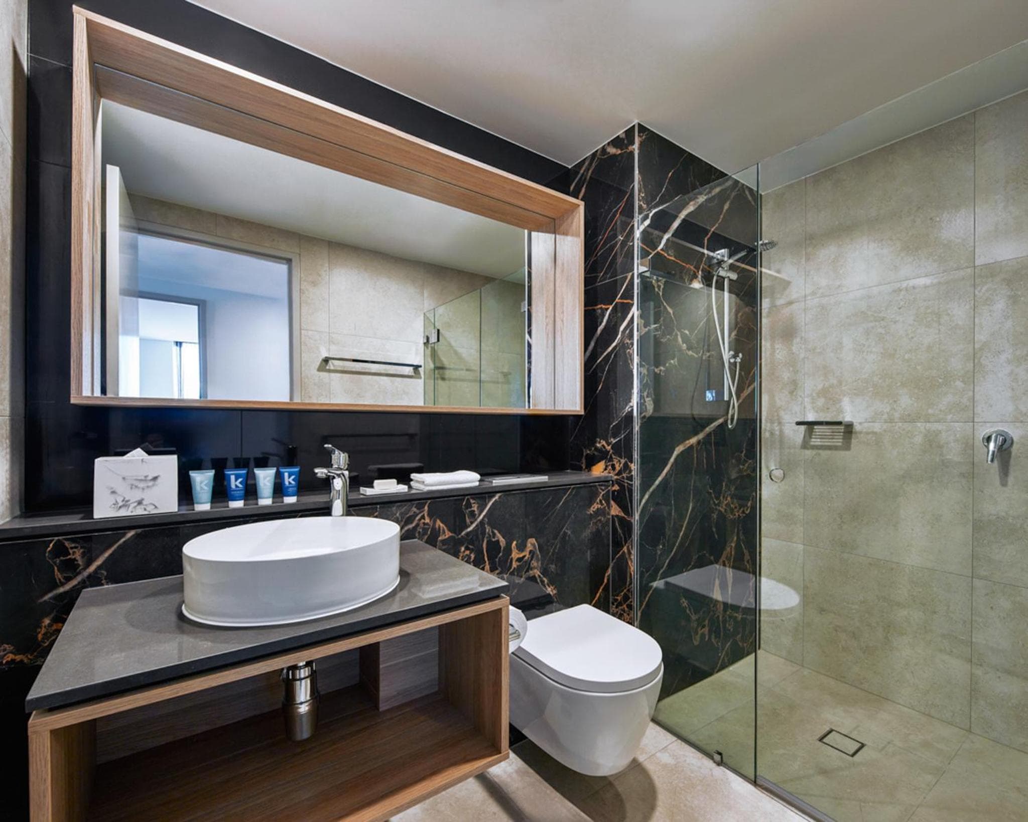 Meriton Suites Liverpool, Liverpool, photo 2