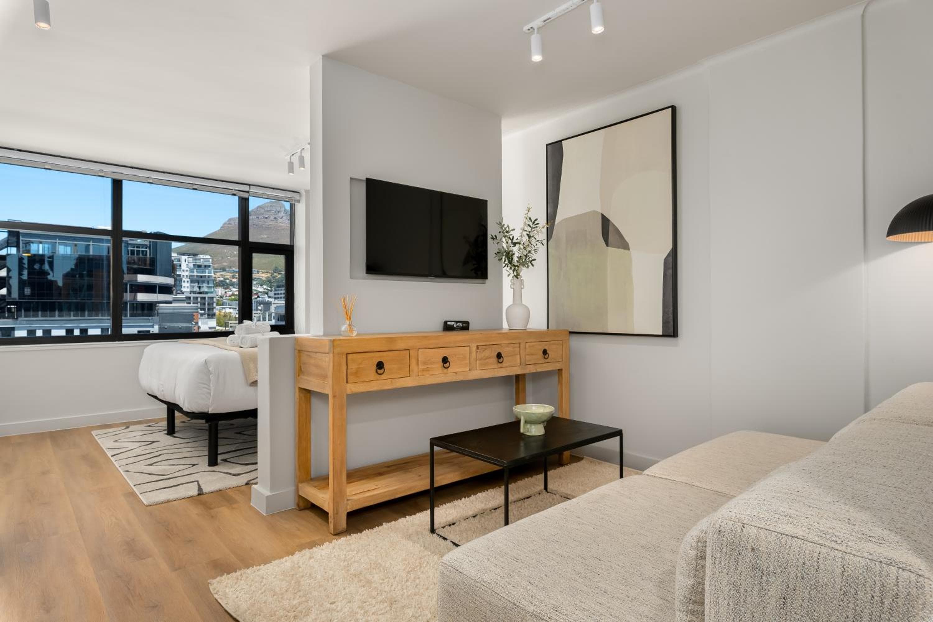 The Tokyo Aparthotel by Totalstay, Cape Town, photo 5