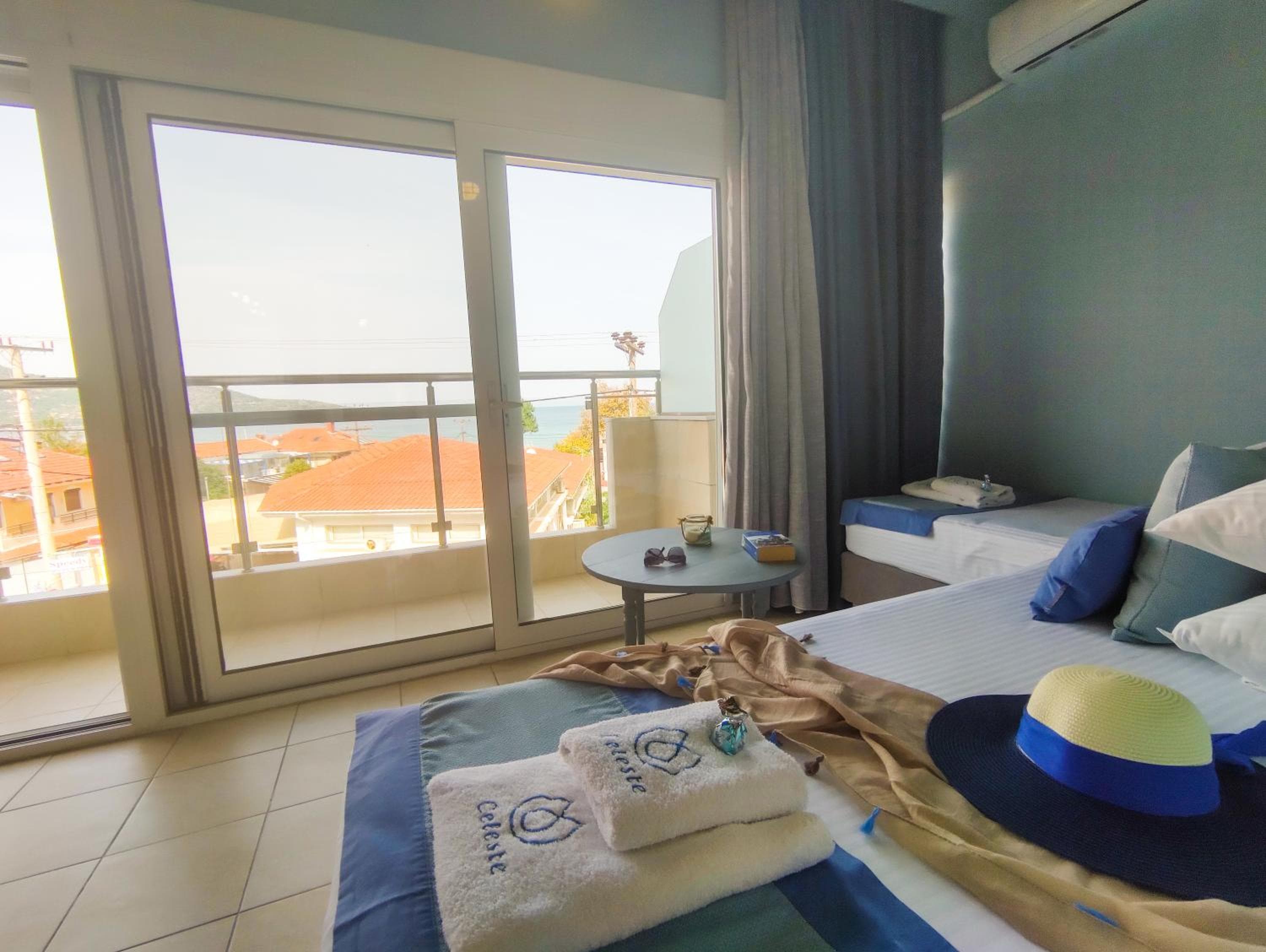 Celeste Deluxe Apartments, Skala Potamias, photo 4