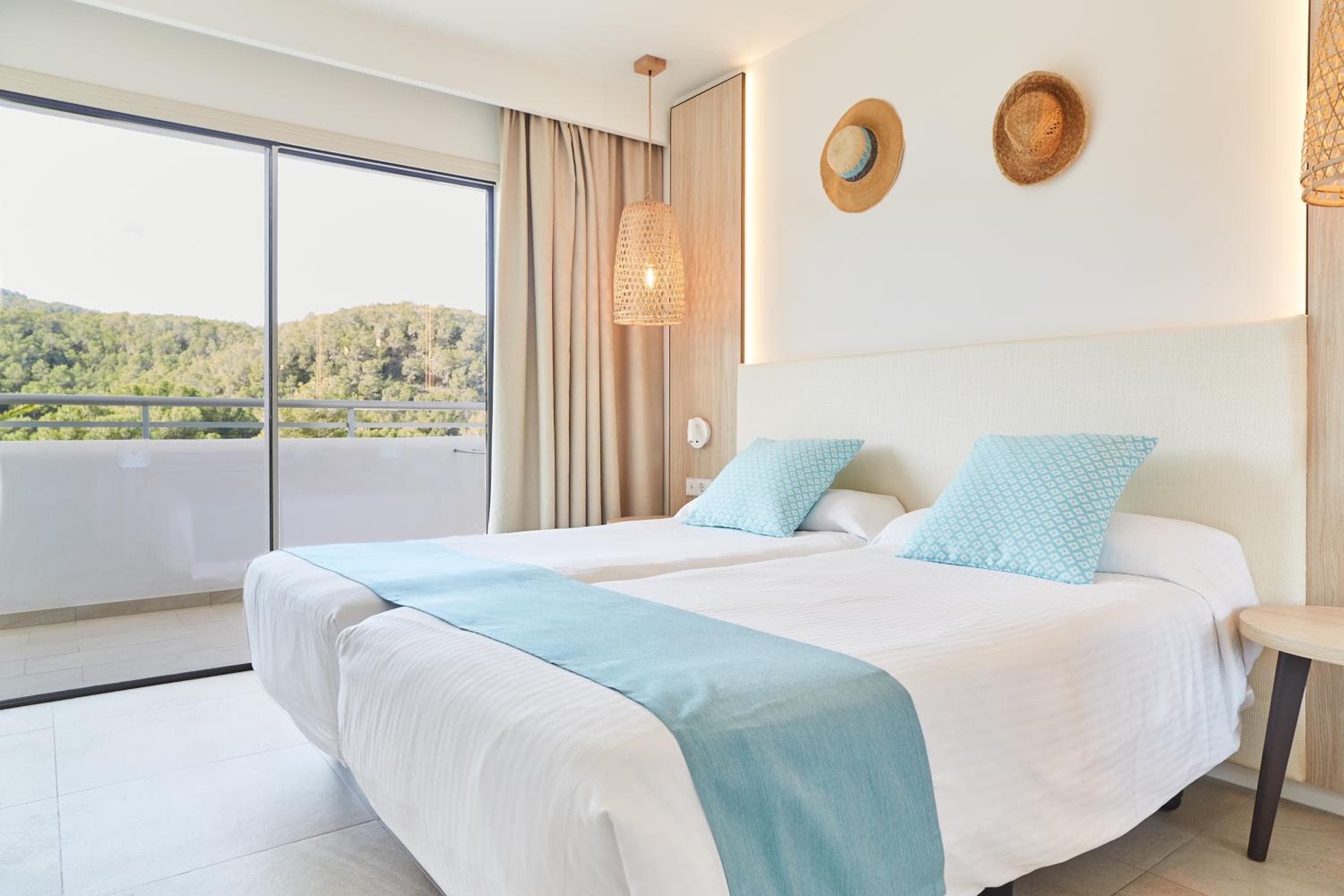 Apartamentos San Miguel Park & Esmeralda Mar, Puerto de San Miguel