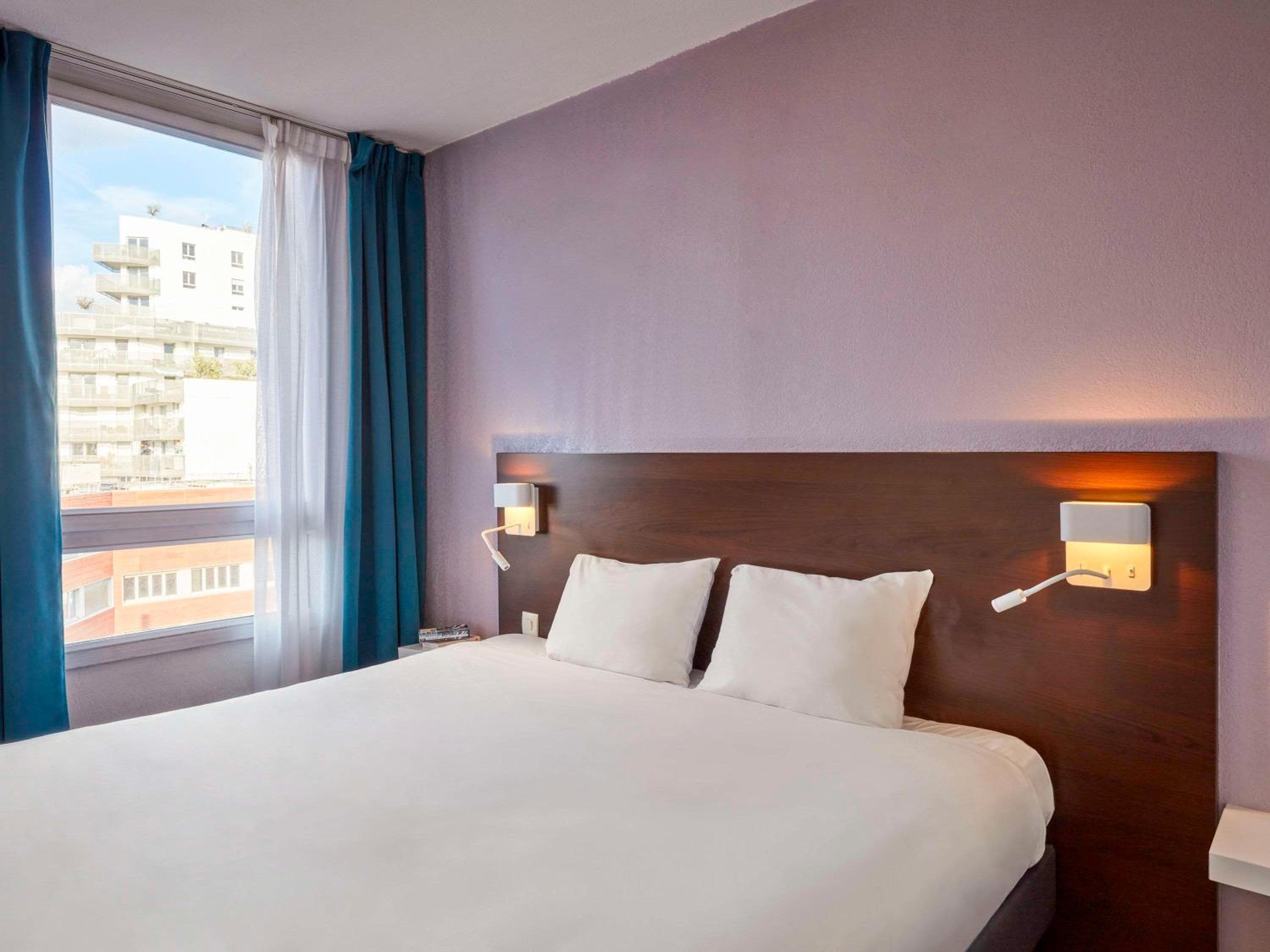 Hotel room at Aparthotel Adagio Access Paris Saint-Denis Pleyel