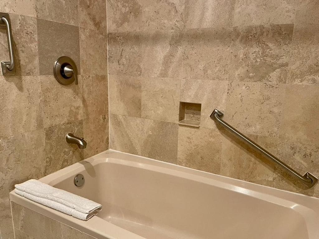 Sonoran Sea Resort BEACHFRONT Condo E203, Puerto Peñasco, photo 2