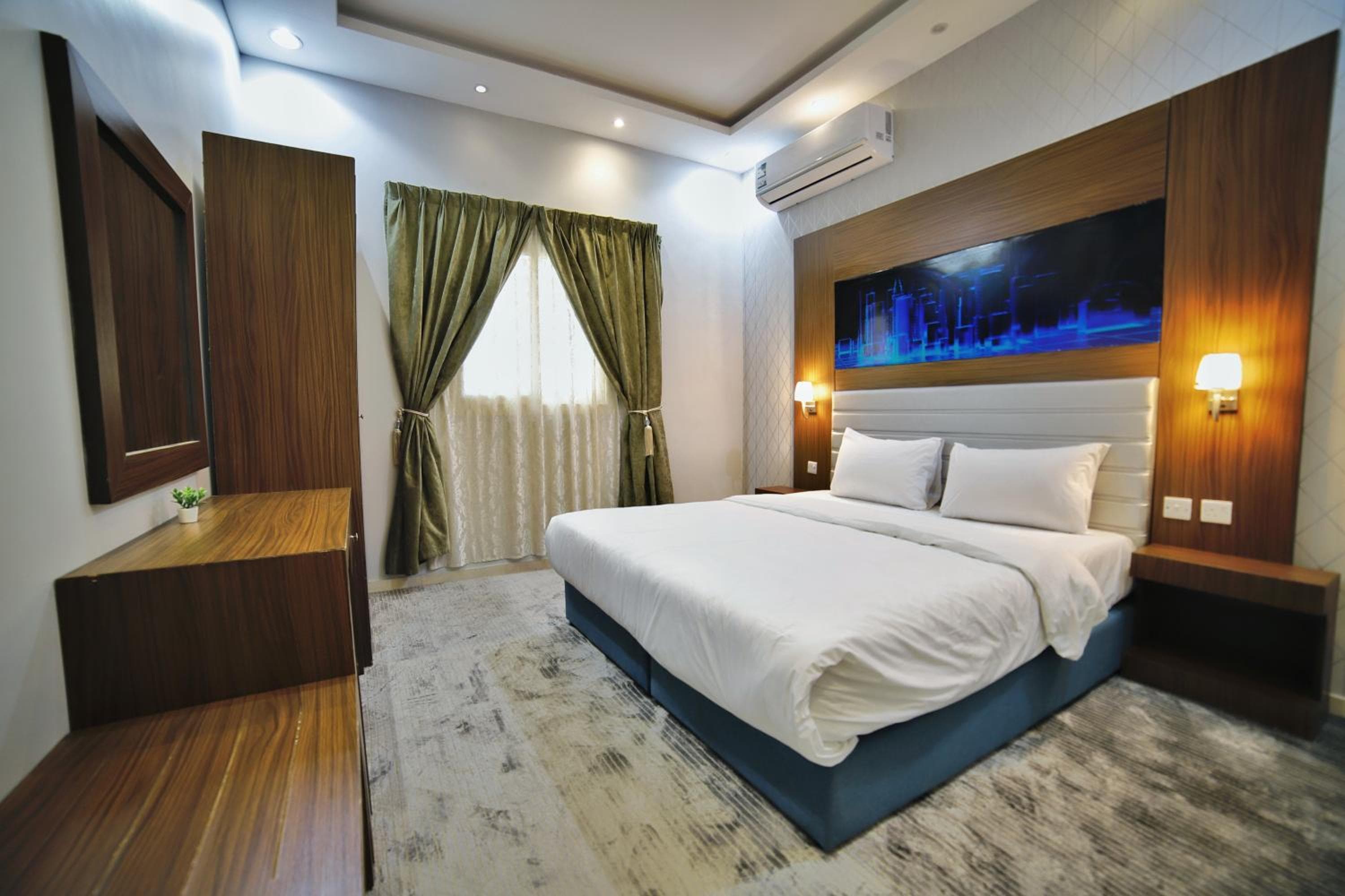 Modern Family Apartments 7 Mins Drive to Al Masjid Nabwi, Al Madinah, photo 3