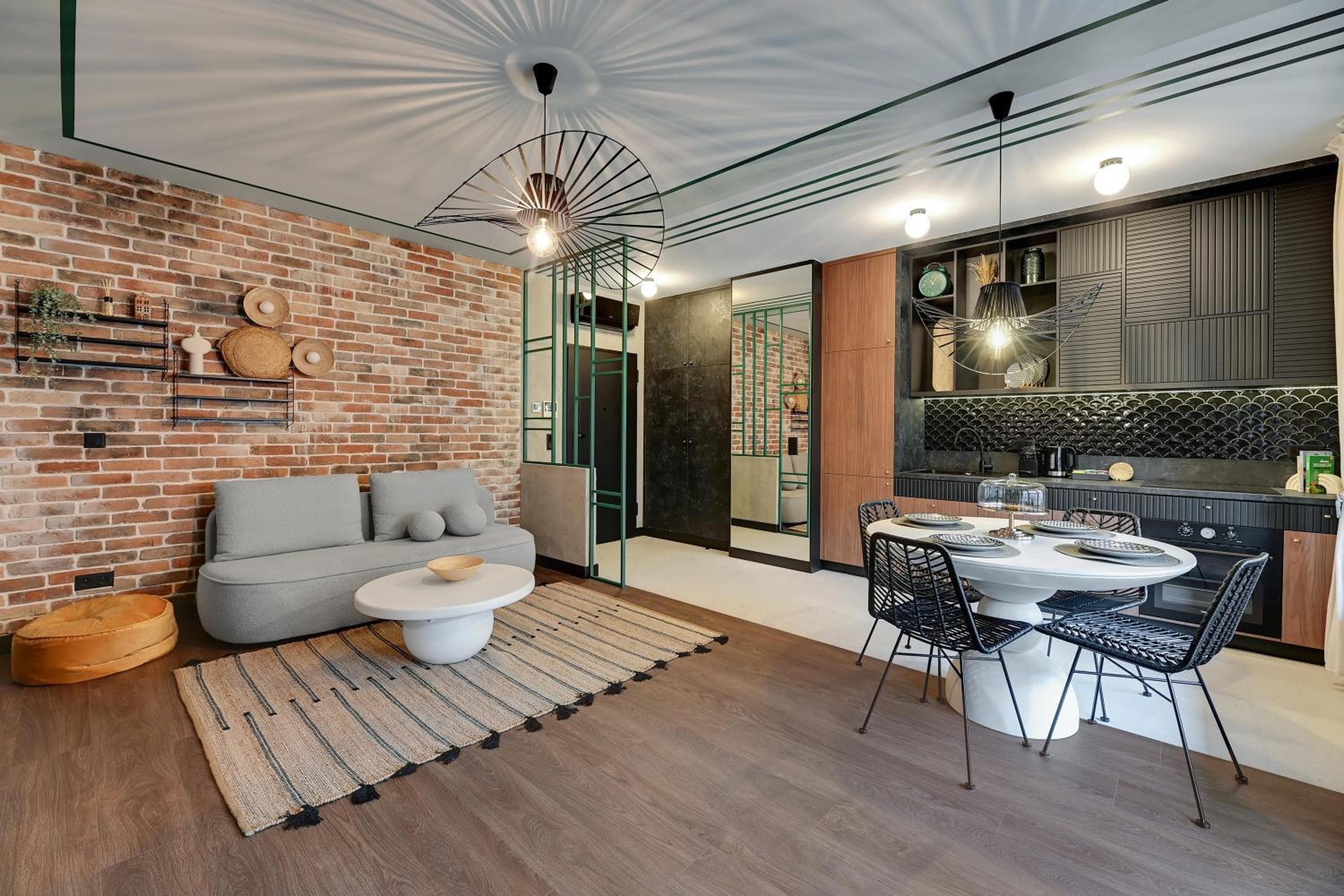 DOKI Living - Foodhall & Parking by Downtown Apartments, Gdańsk, photo 2