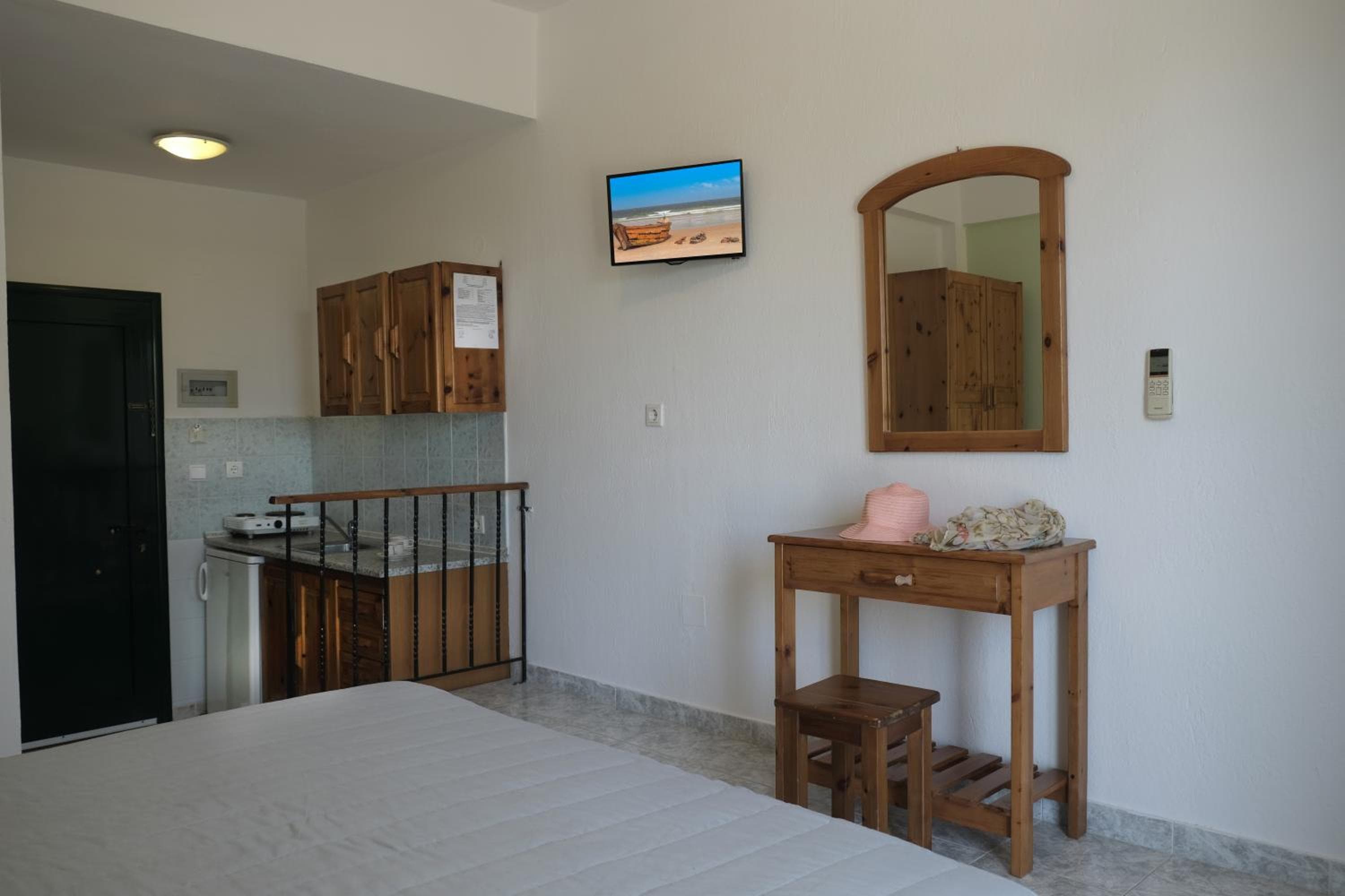 Aphrodite Studios, Kallithea Halkidikis, photo 2