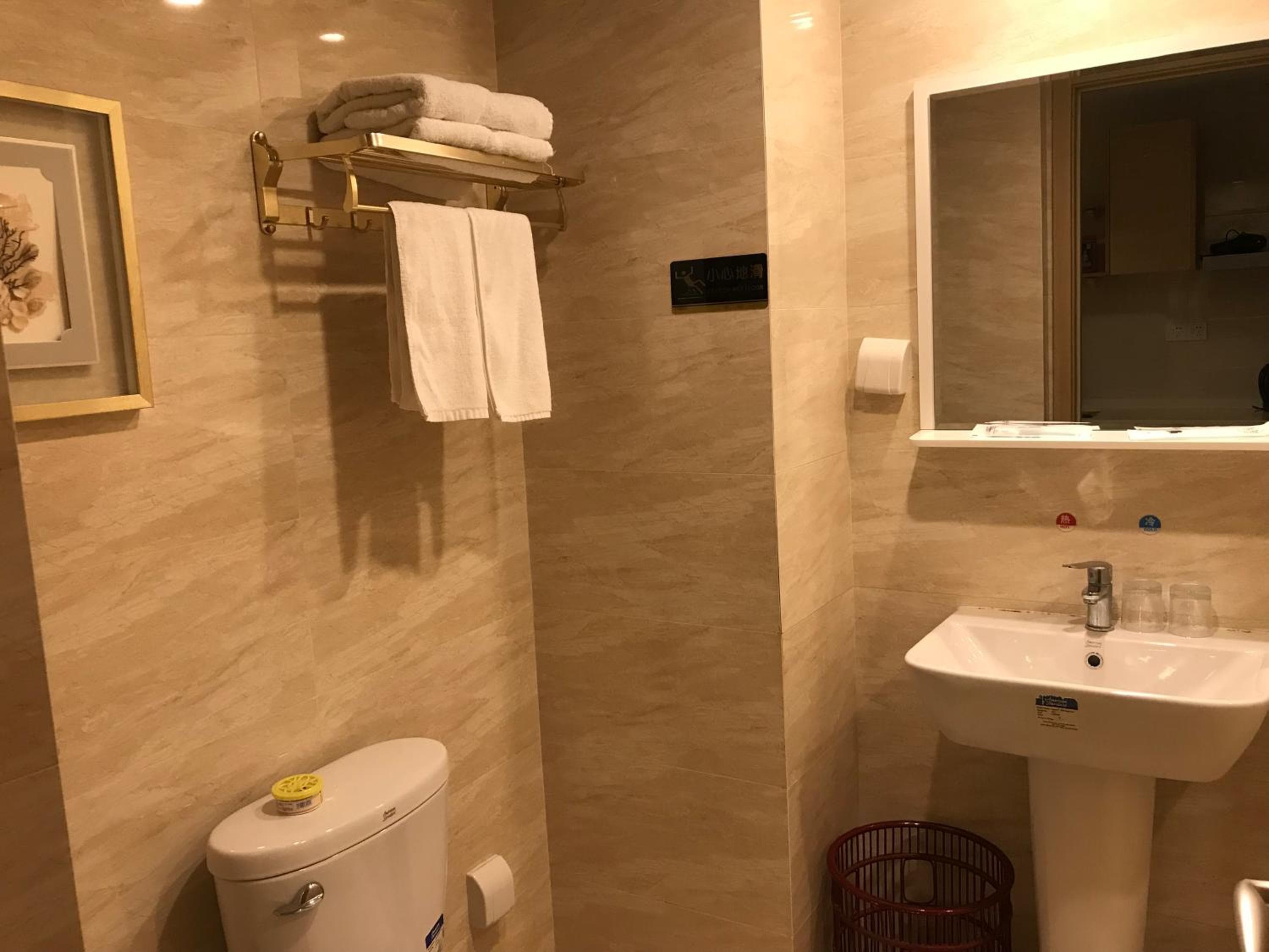 Yunying International ApartHotel Shenzhou Road Metro Exit A Branch - Free Shuttle Bus to Canton Fair Complex During Canton Fair Period, photo 3