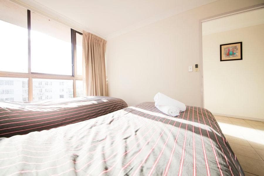 Warringa Surf Holiday Apartments, Gold Coast, photo 2