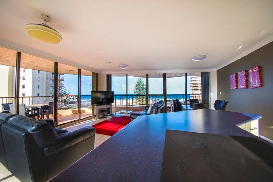 Warringa Surf Holiday Apartments, Gold Coast, photo 6