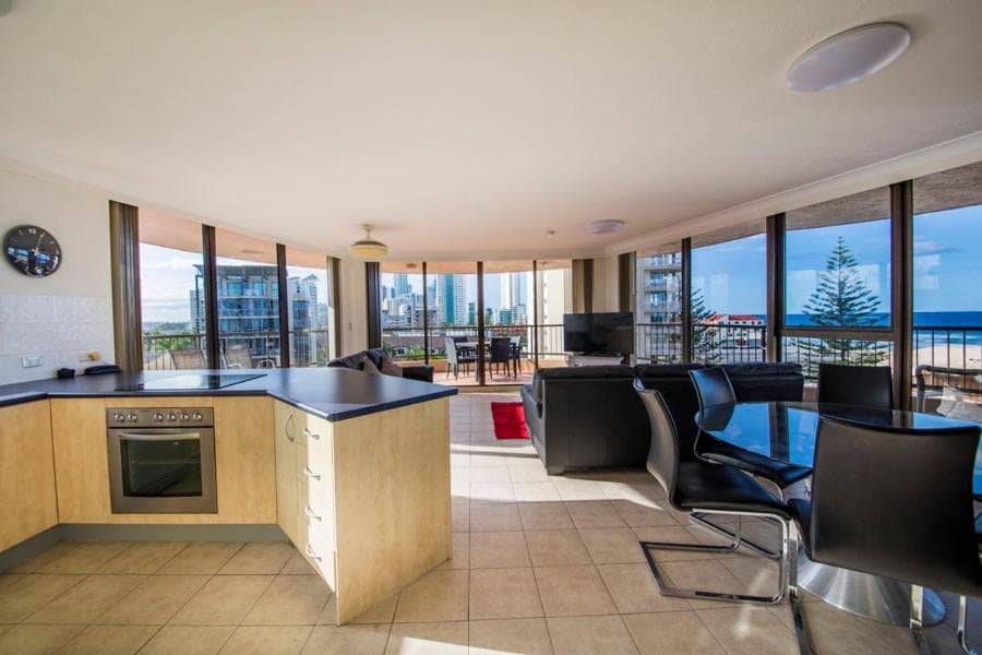 Warringa Surf Holiday Apartments, Gold Coast, photo 5