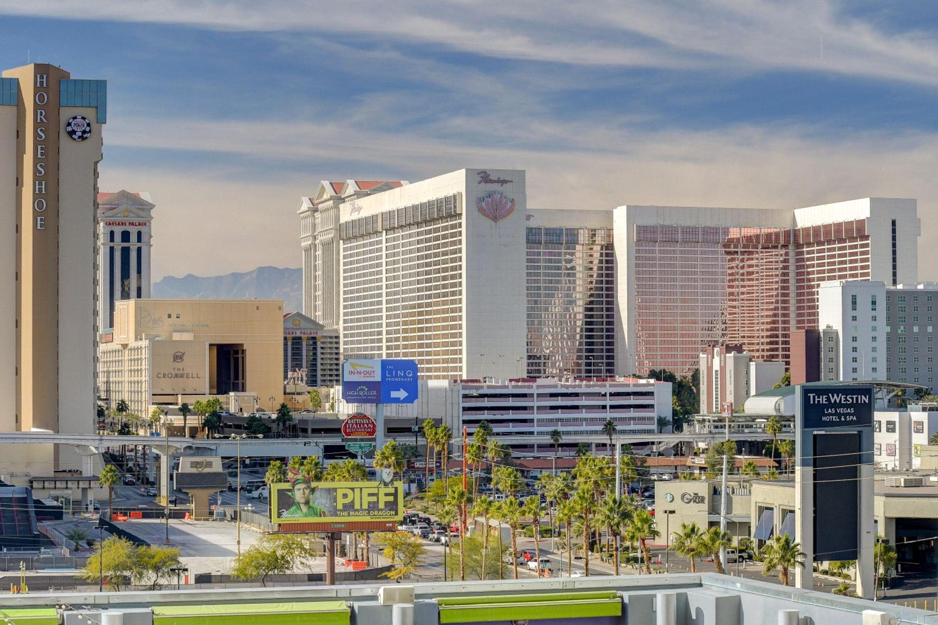 Luxury 1BD/1BTH Suite at Platinum Hotel *STRIP VIEW, Las Vegas