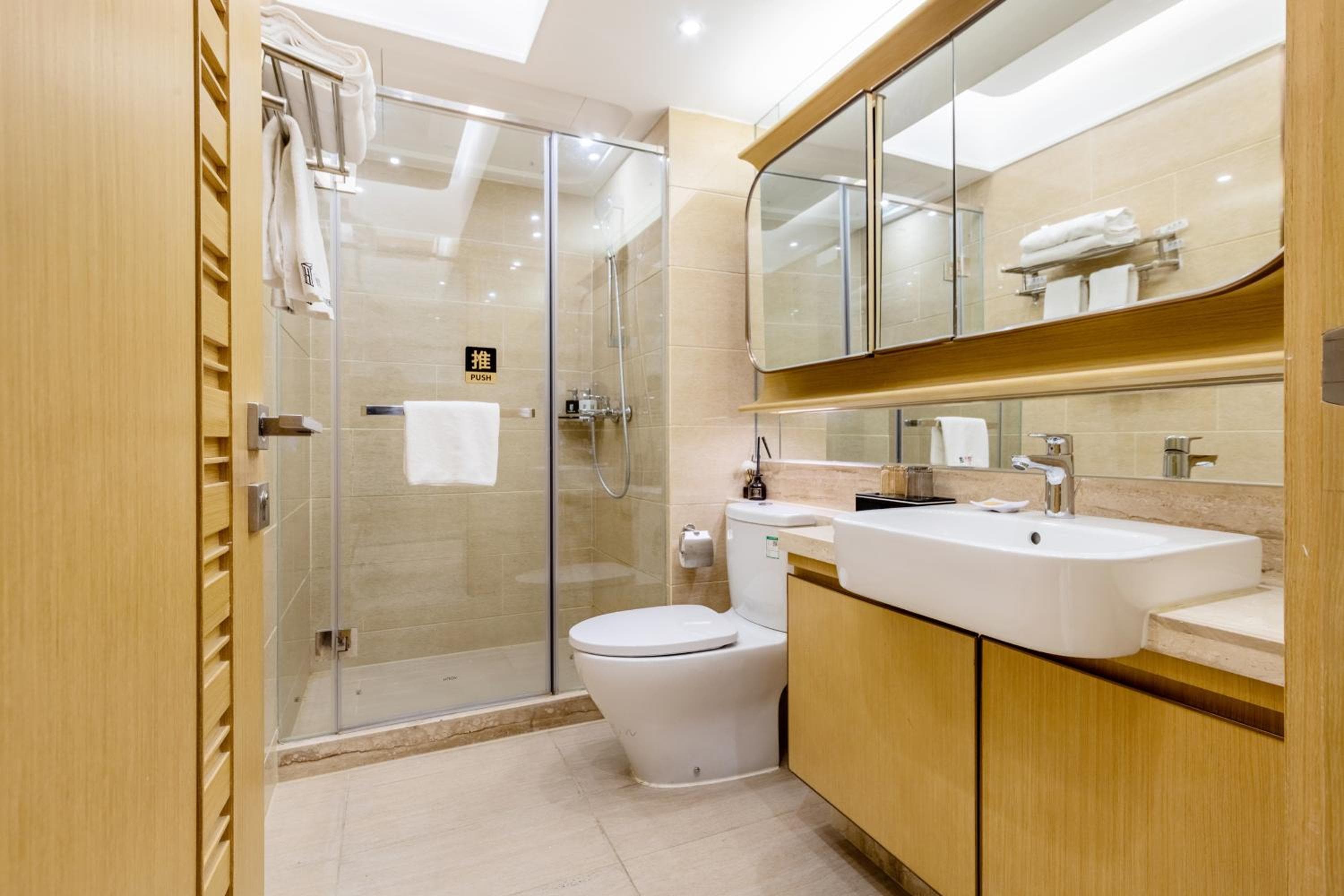 Doria Home International Apartment, Guangzhou, photo 4