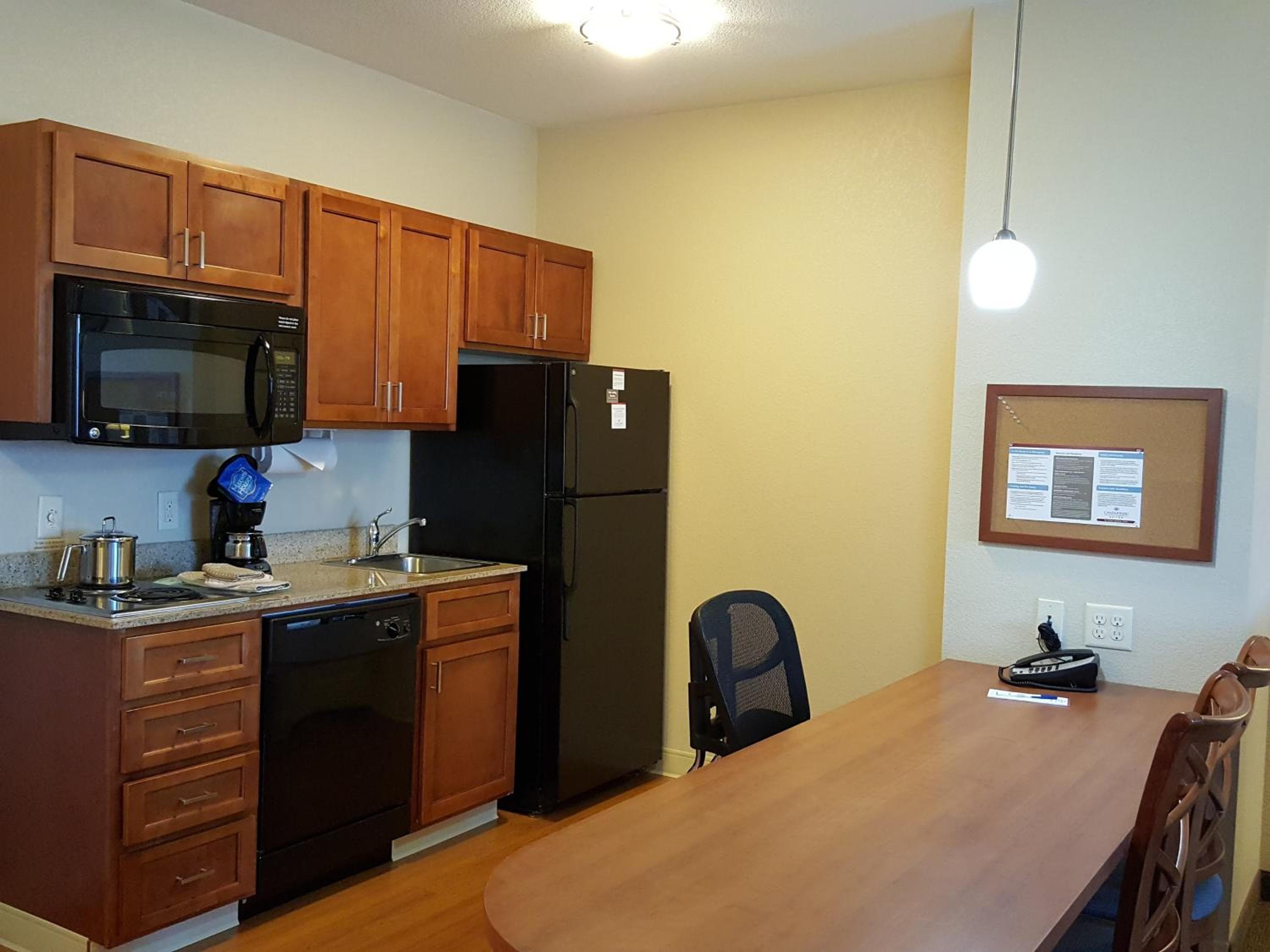 Candlewood Suites Portland Airport by IHG, Portland, photo 4