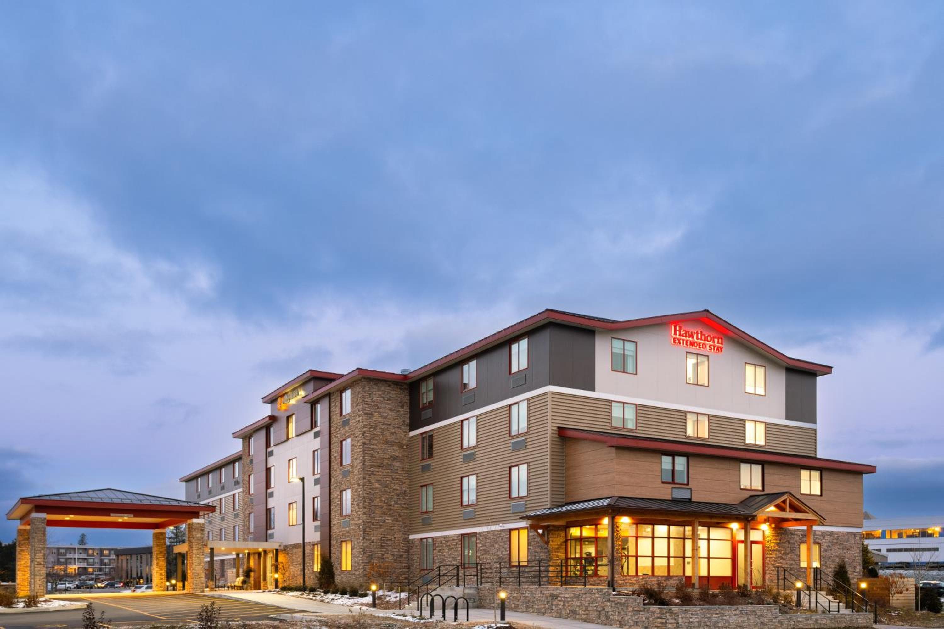 Hawthorn Extended Stay by Wyndham Williston Burlington, Williston