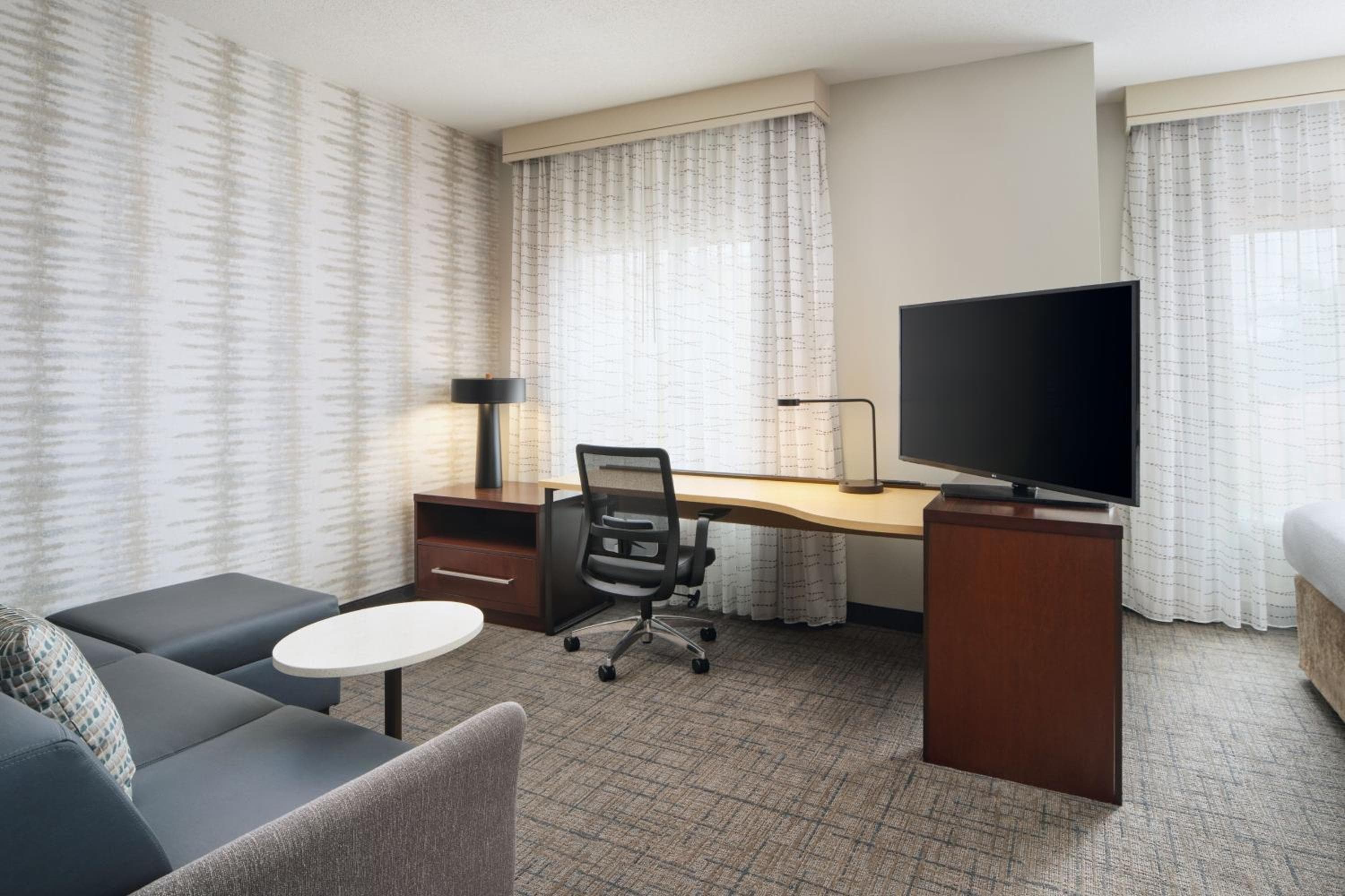 Residence Inn by Marriott Fort Myers at I-75 and Gulf Coast Town Center, Fort Myers, photo 4